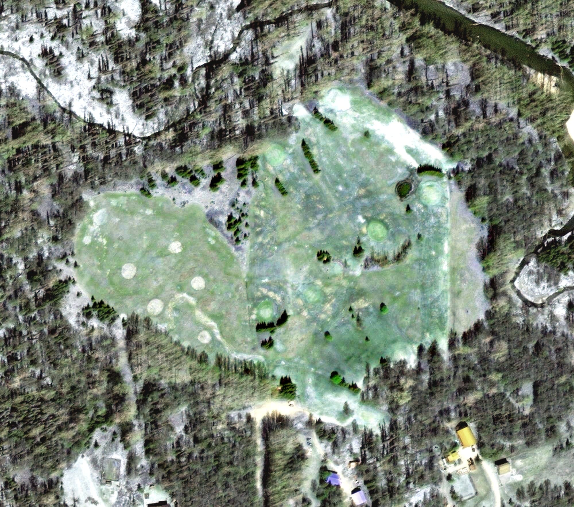 Aerial view of Sleepy Hollow Golf Course, AK, with its hole routing marked