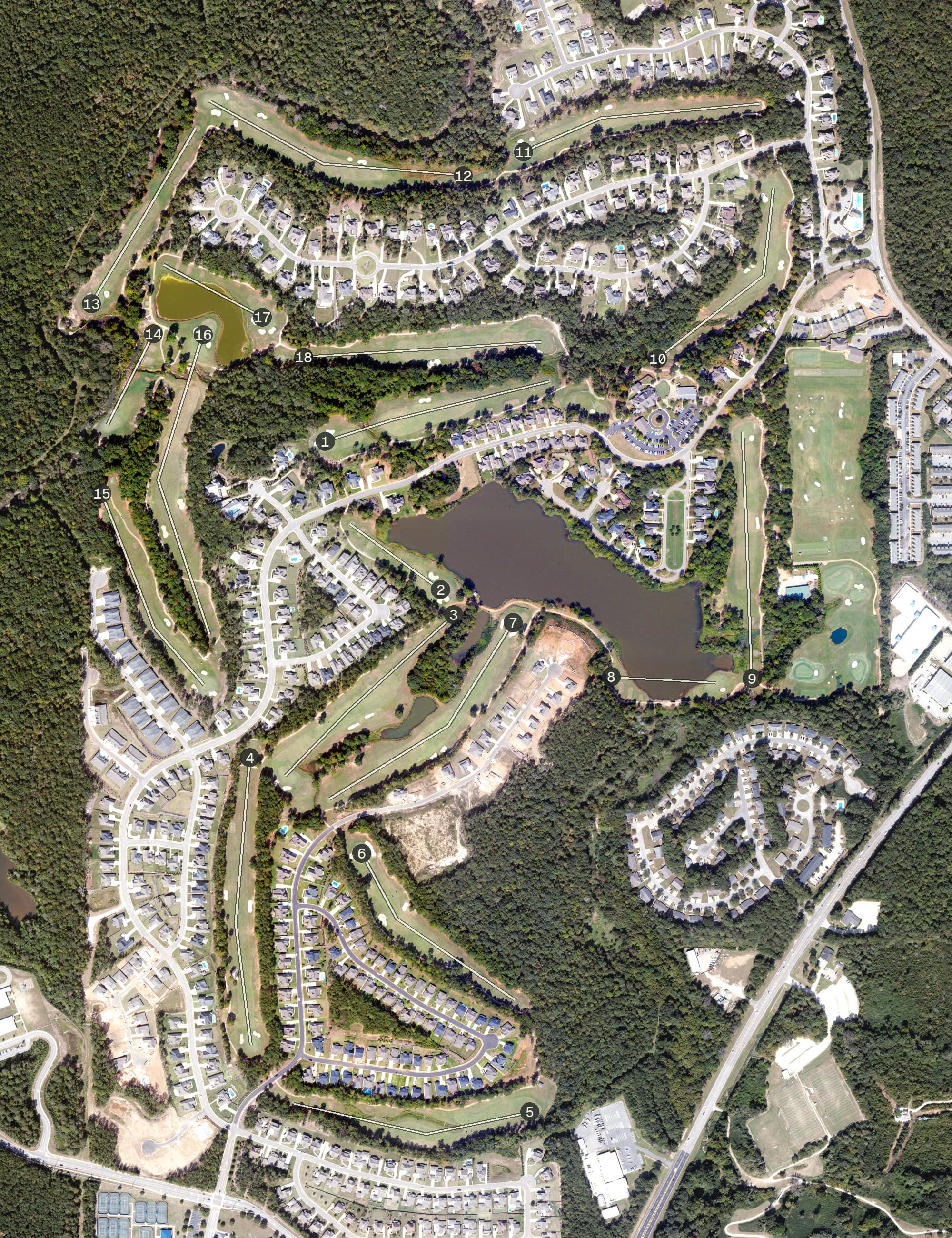 Aerial view of Auburn University Club, AL, with its hole routing marked