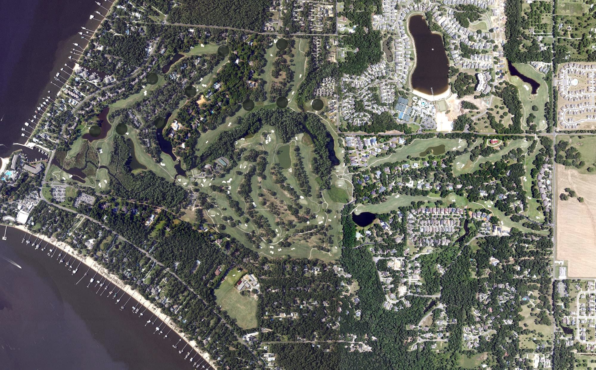 Aerial view of Lakewood Club, AL, with its hole routing marked