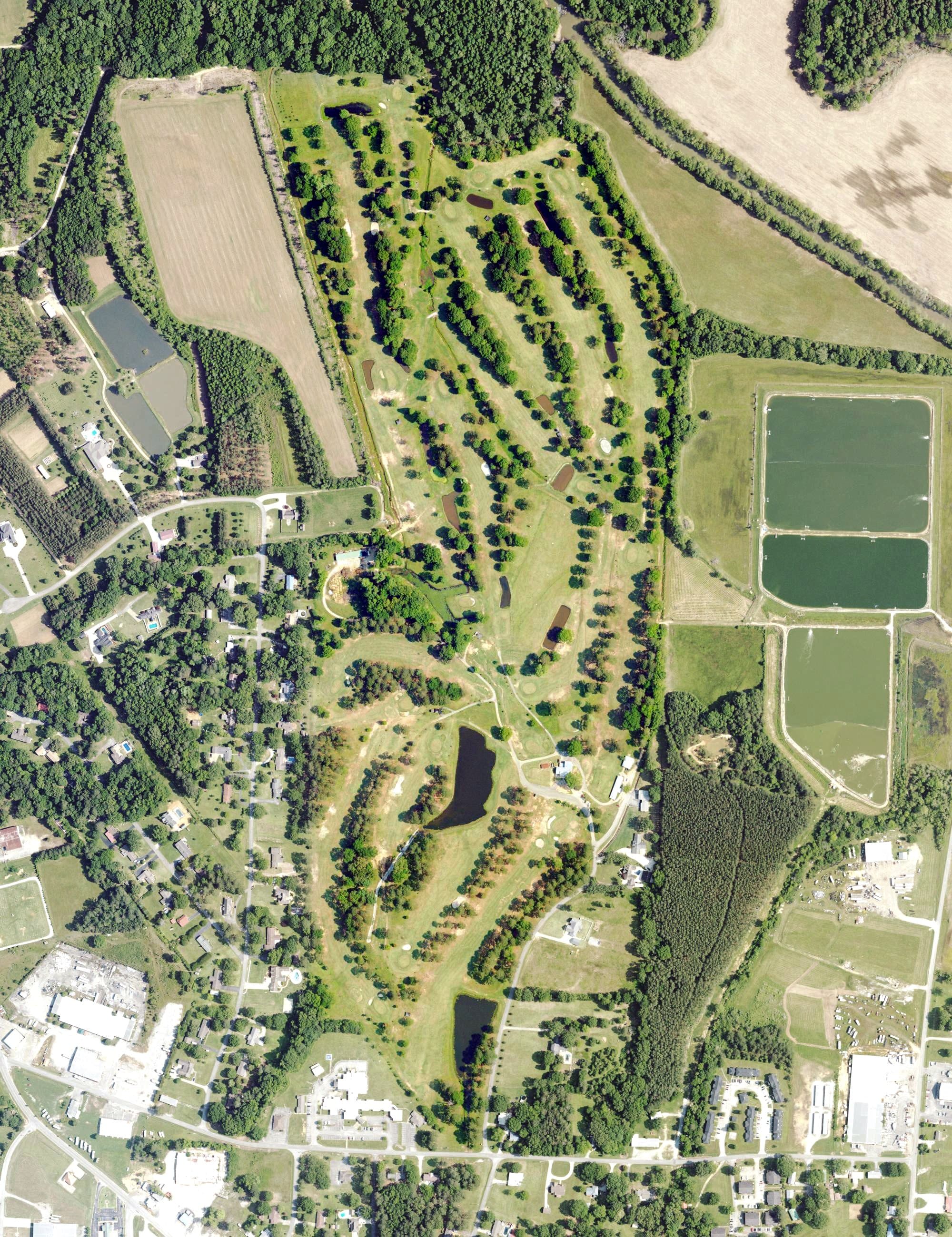 Aerial view of Redmont Country Club, AL, with its hole routing marked