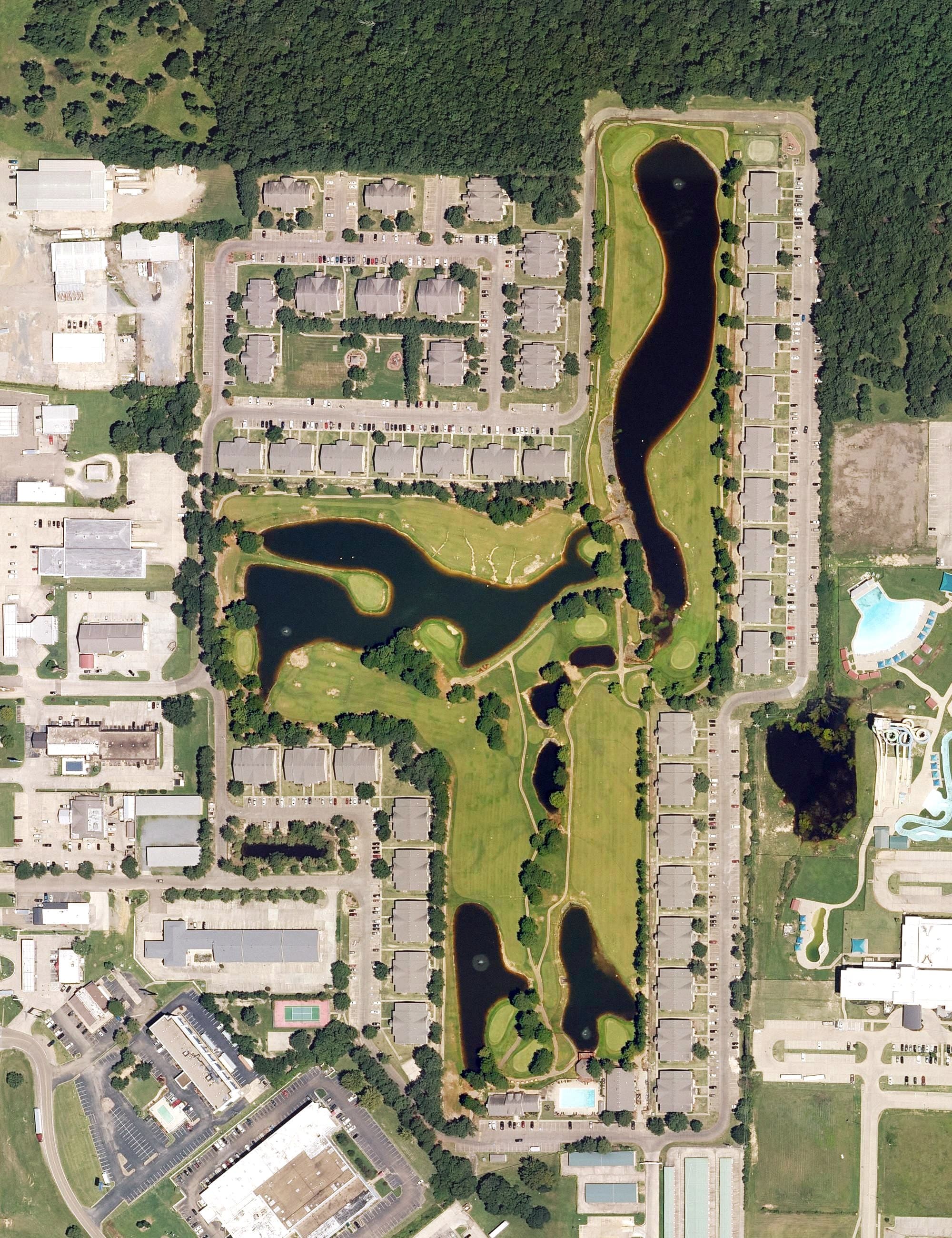 Aerial view of Golf Course at the Links, AR, with its hole routing marked
