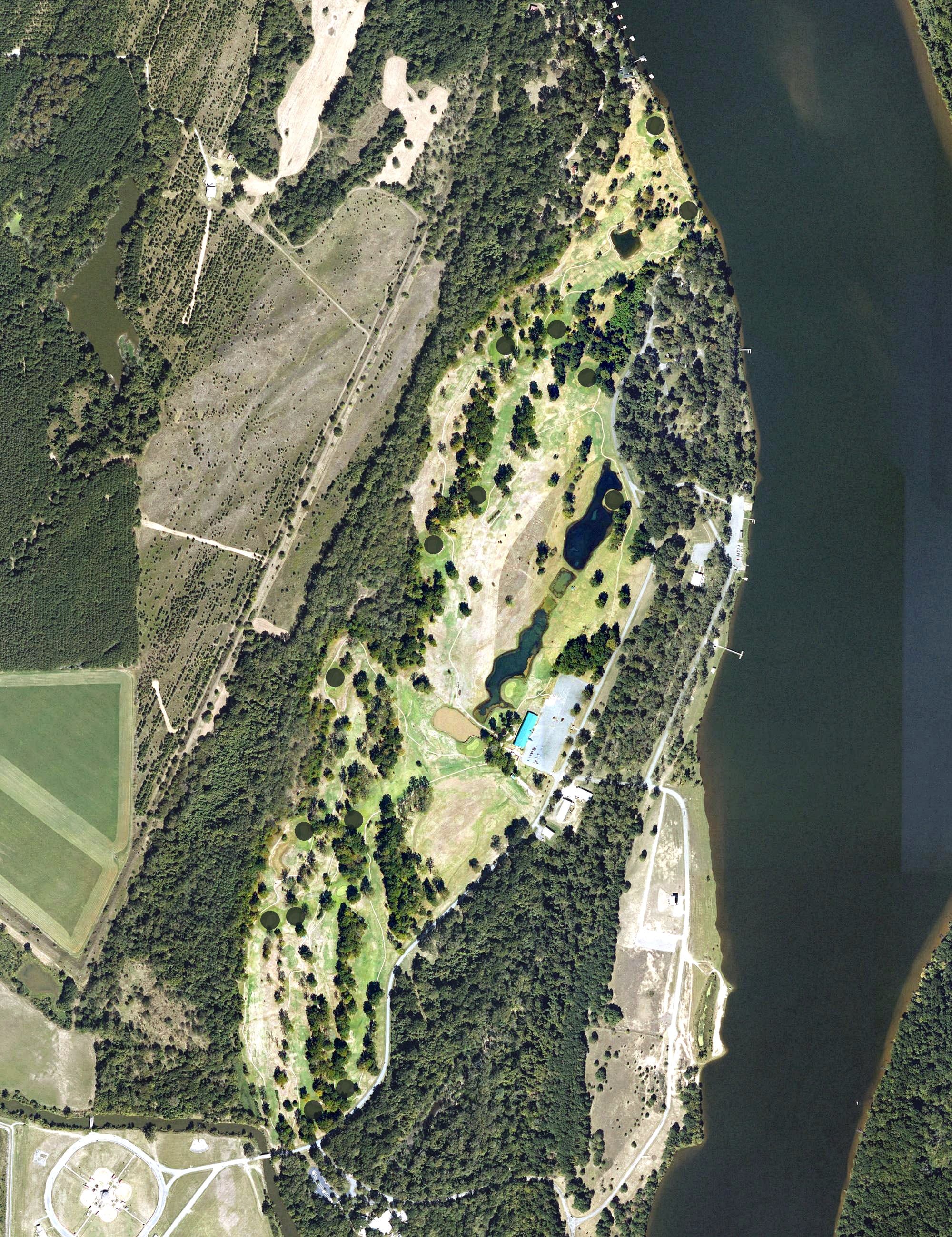 Aerial view of Harbor Oaks Golf Club, AR, with its hole routing marked