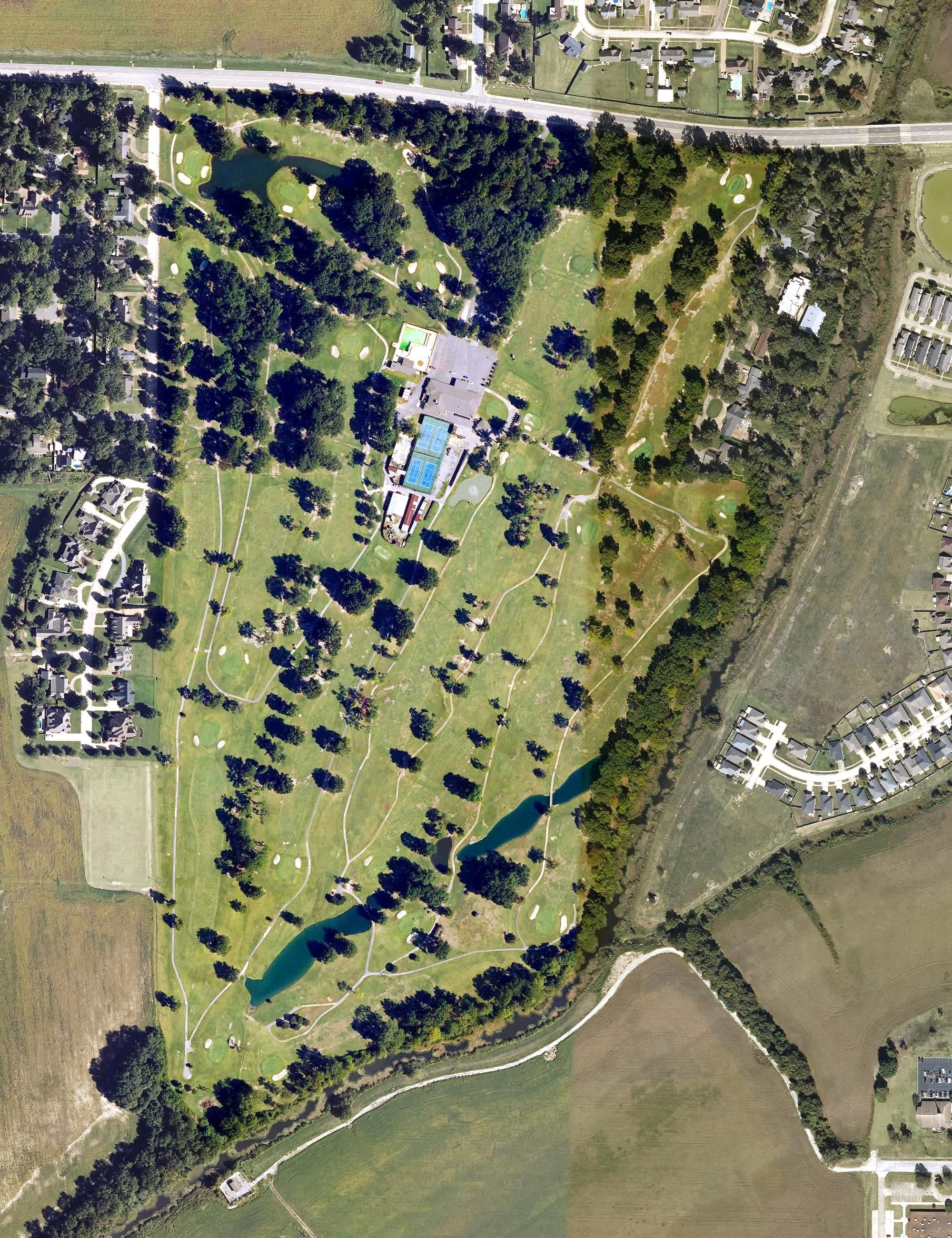 Aerial view of Meadowbrook Country Club, AR, with its hole routing marked