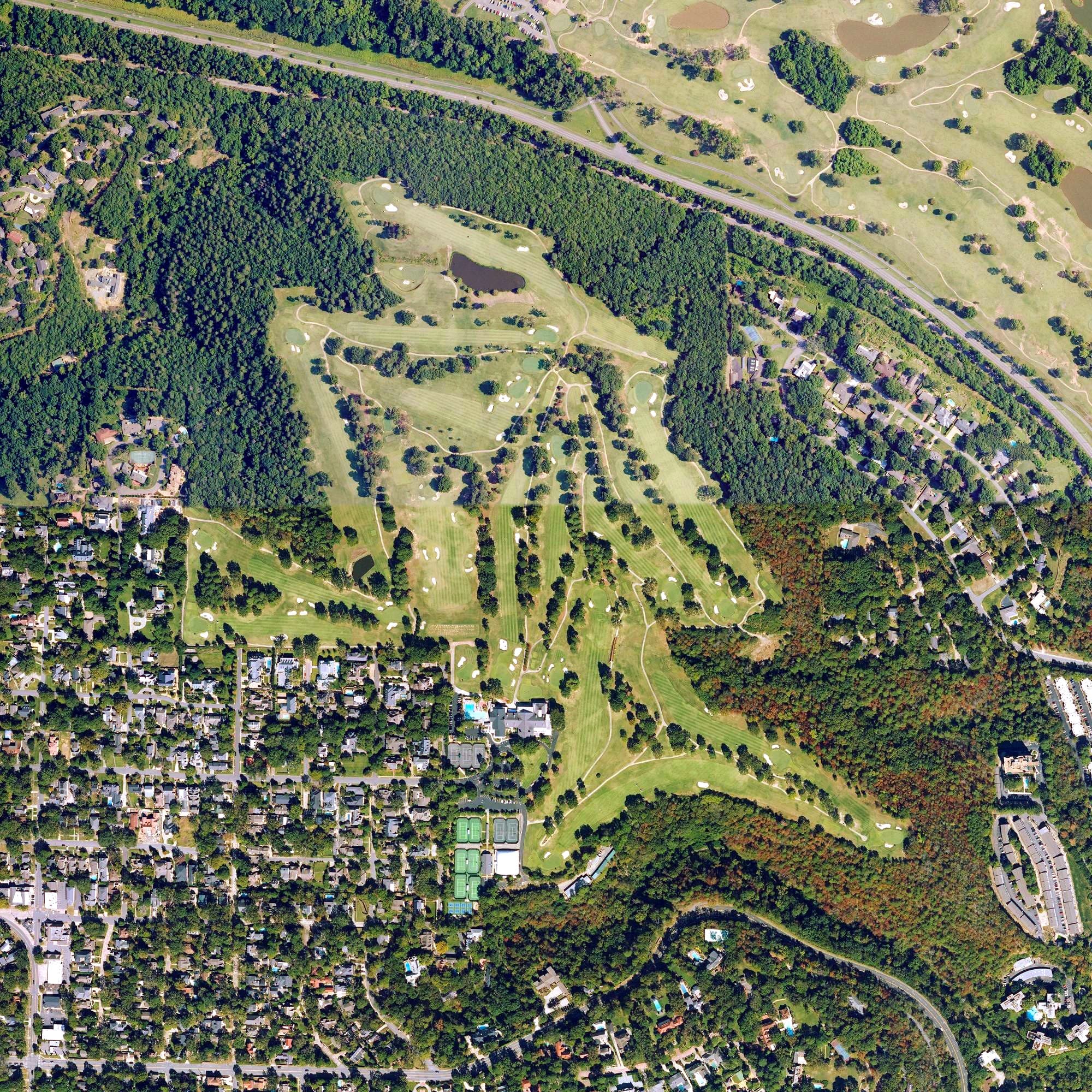 Aerial view of The Country Club of Little Rock, AR, with its hole routing marked