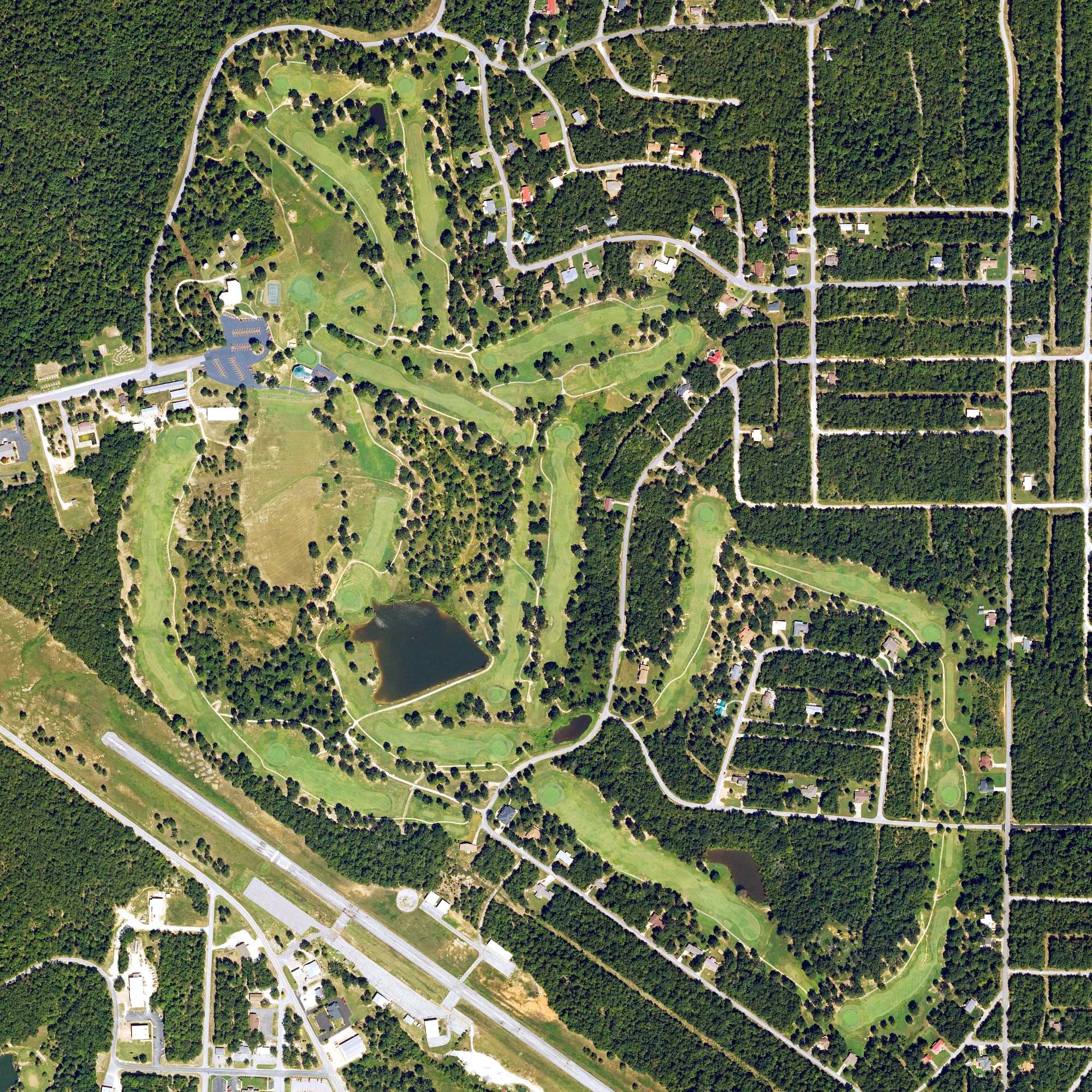 Aerial view of Turkey Mountain Golf Course, AR, with its hole routing marked
