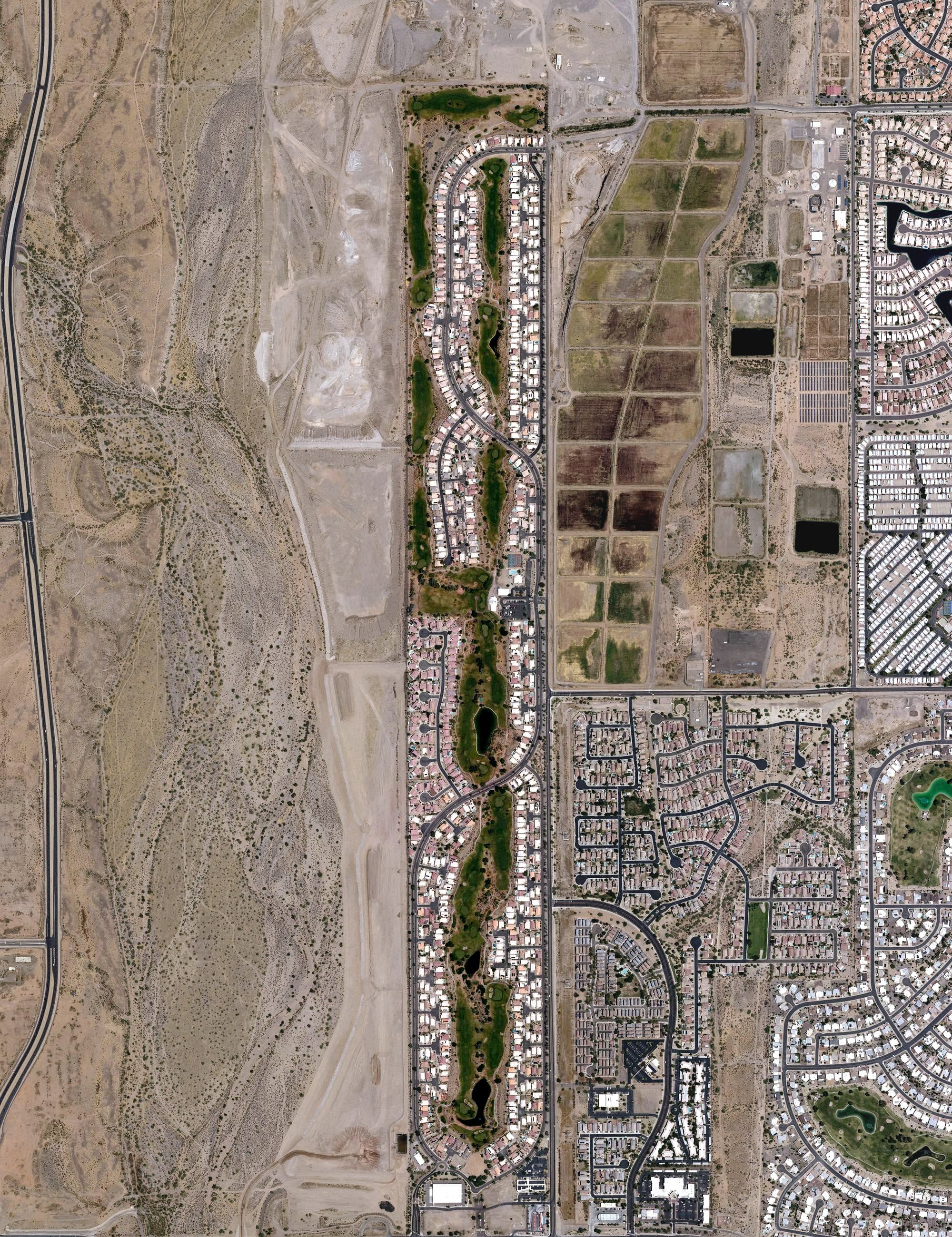 Aerial view of Coyote Lakes Golf Club, AZ, with its hole routing marked