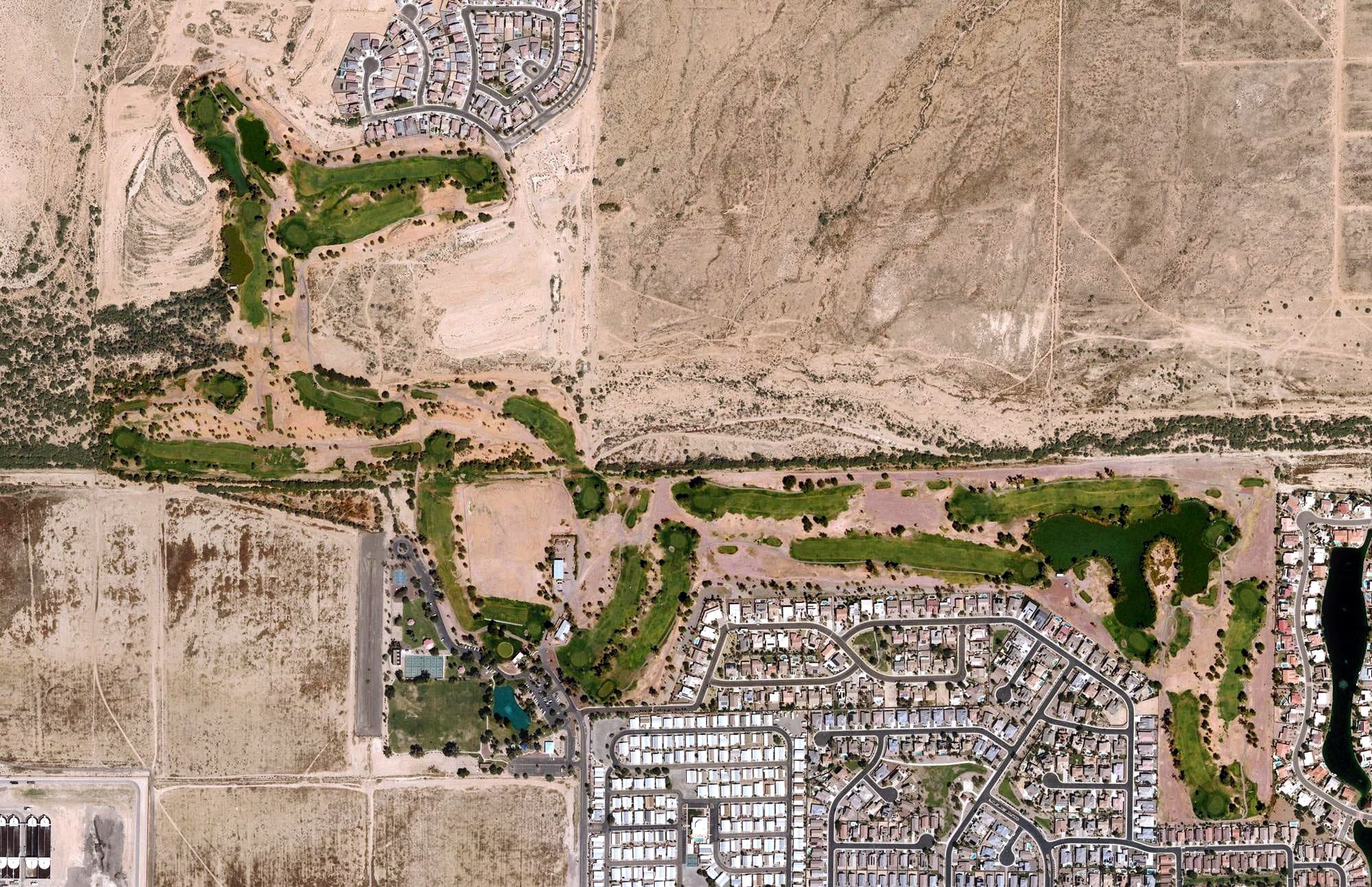 Aerial view of Dave White Municipal Golf Course, AZ, with its hole routing marked