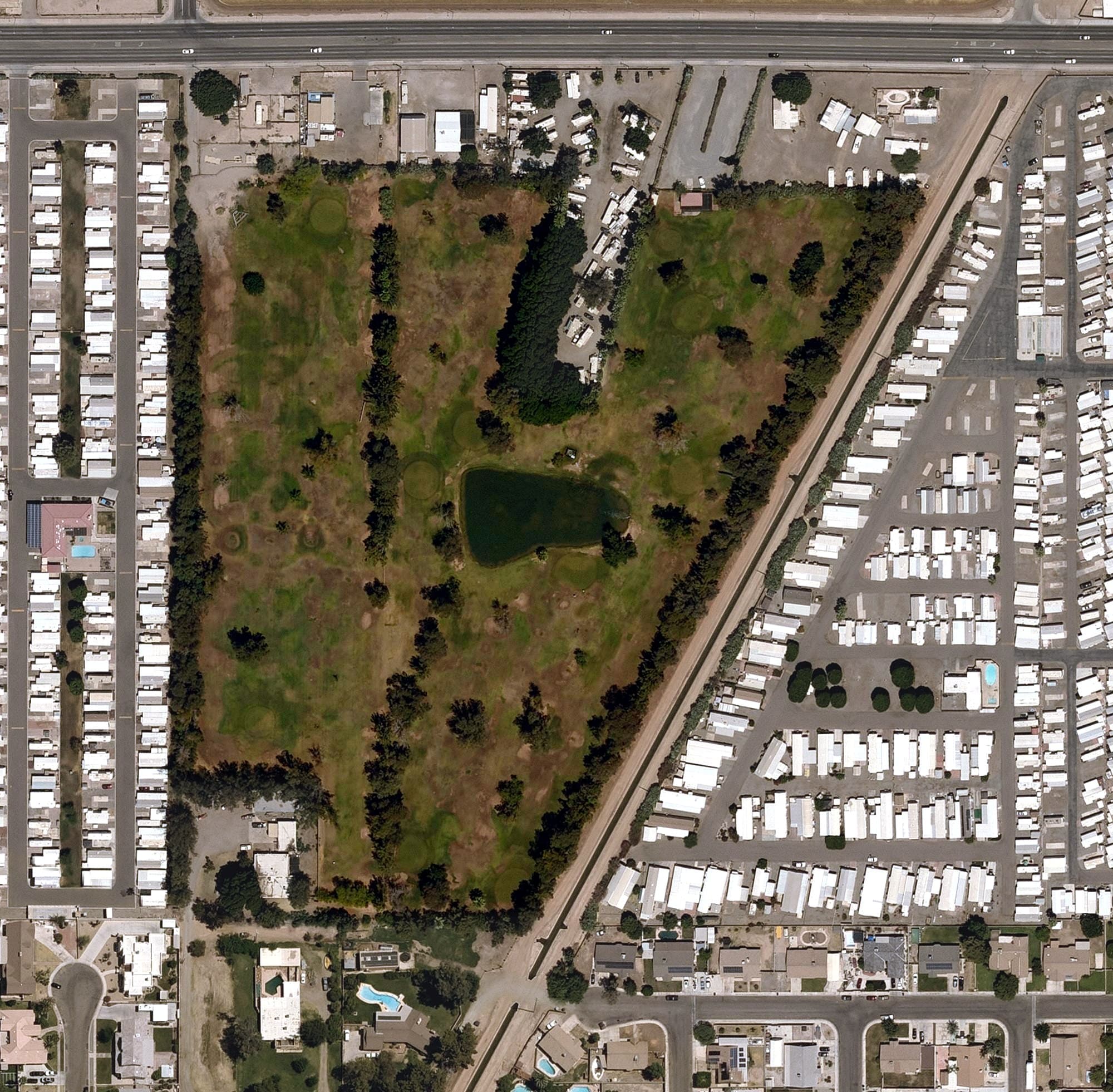Aerial view of Ironwood Golf Course (Yuma), AZ, with its hole routing marked