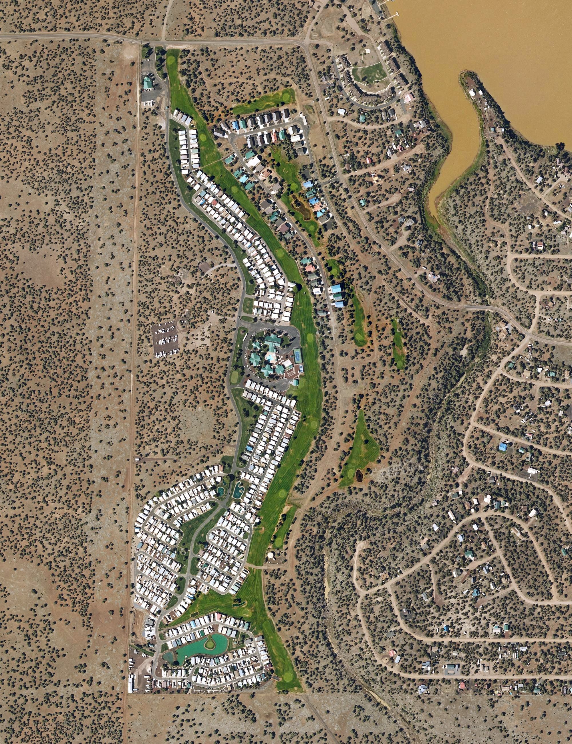 Aerial view of Juniper Ridge Resort Executive Course, AZ, with its hole routing marked