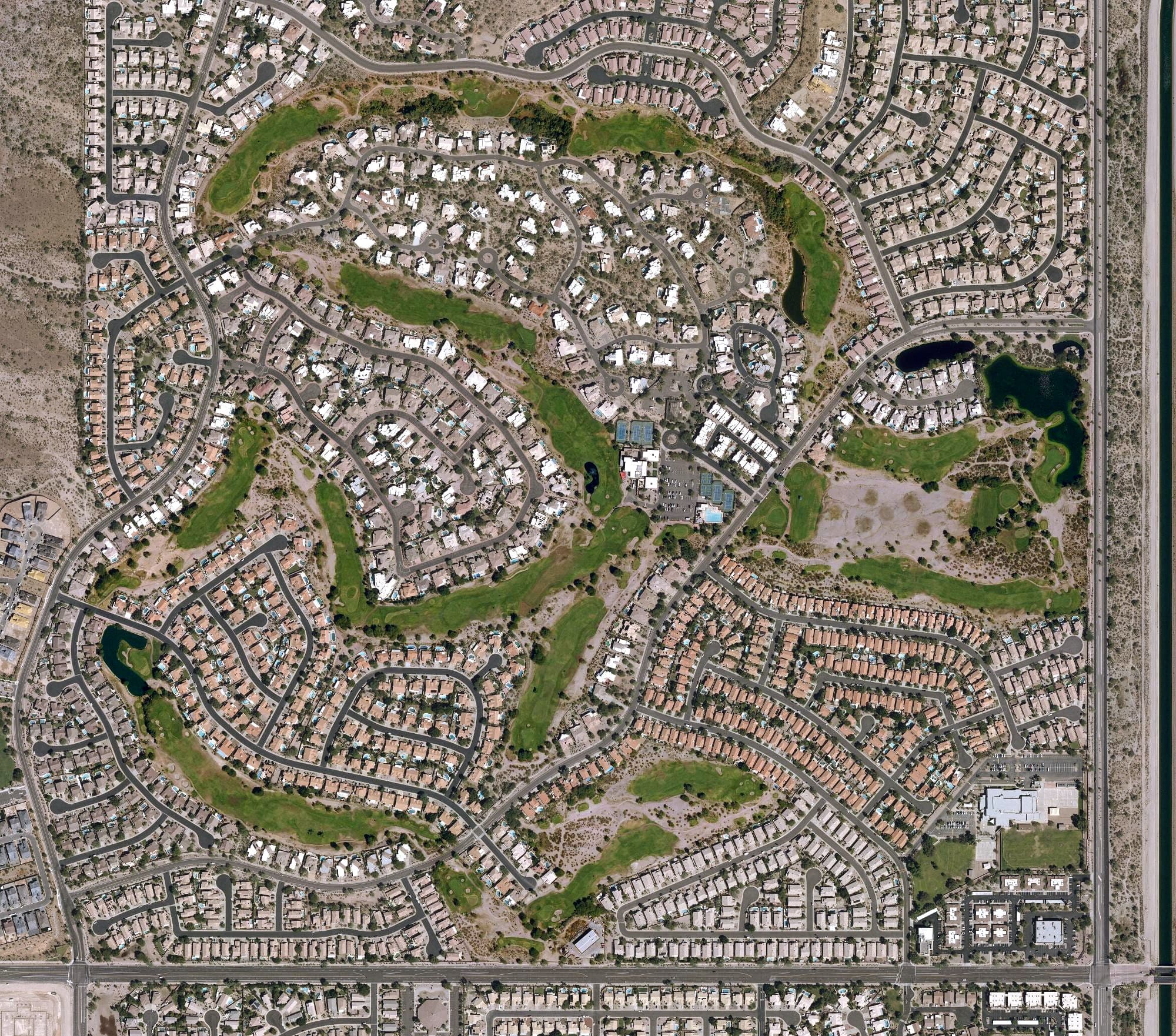 Aerial view of Red Mountain Ranch Country Club, AZ, with its hole routing marked