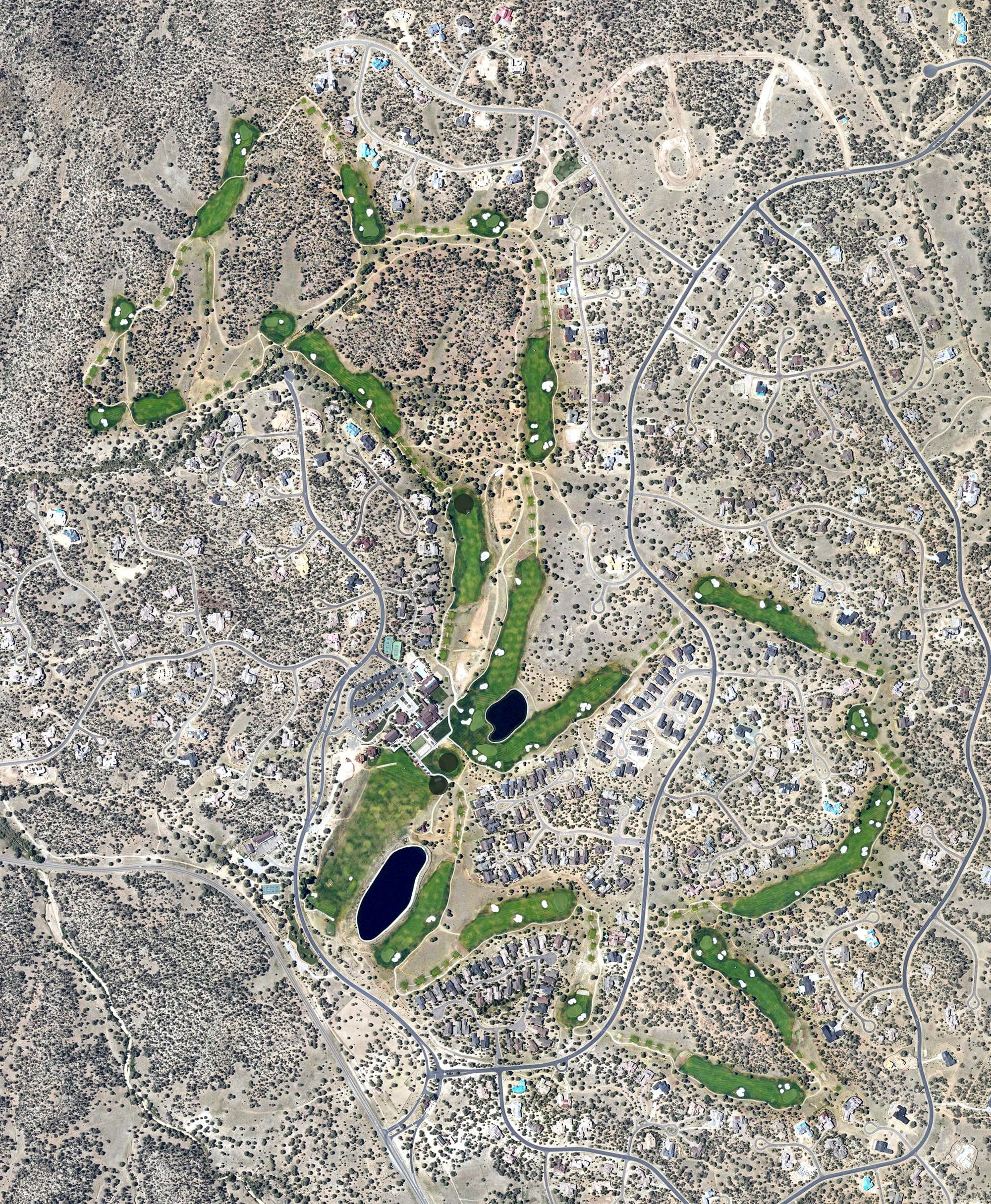 Aerial view of Talking Rock Golf Club, AZ, with its hole routing marked