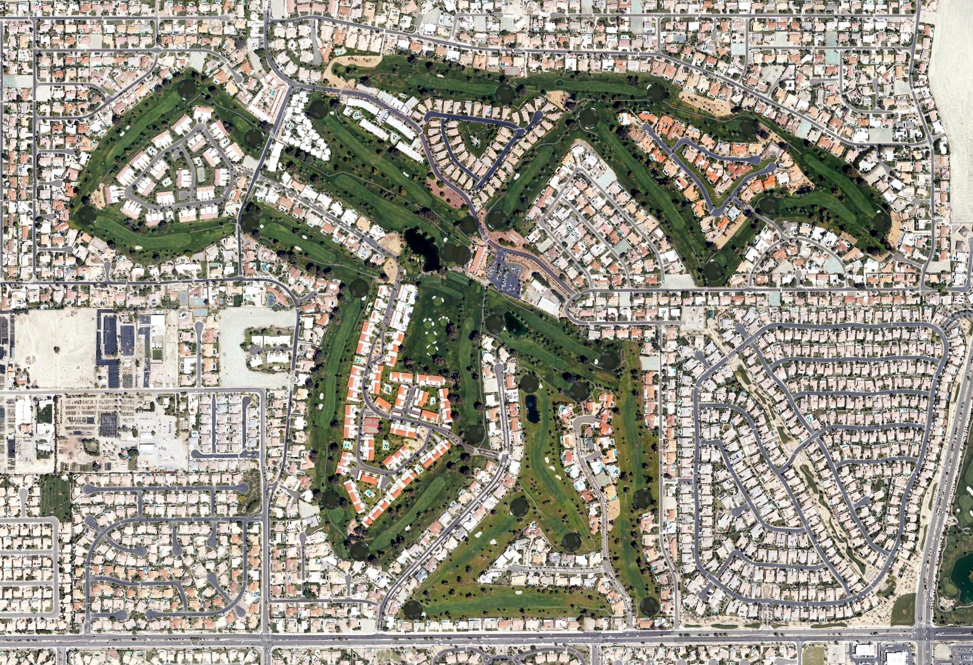 Aerial view of Bermuda Dunes Golf Club, CA, with its hole routing marked