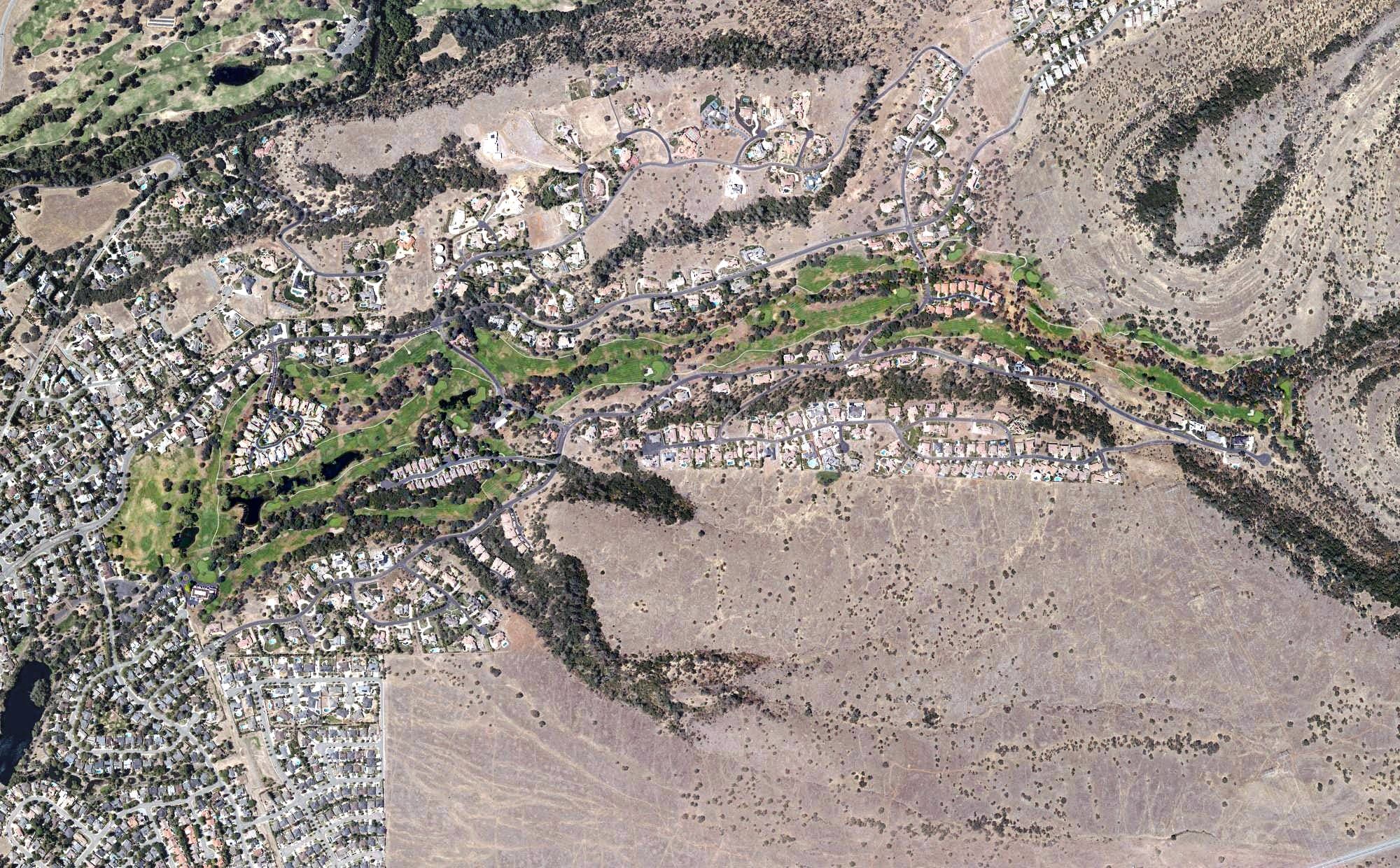 Aerial view of Canyon Oaks Country Club, CA, with its hole routing marked