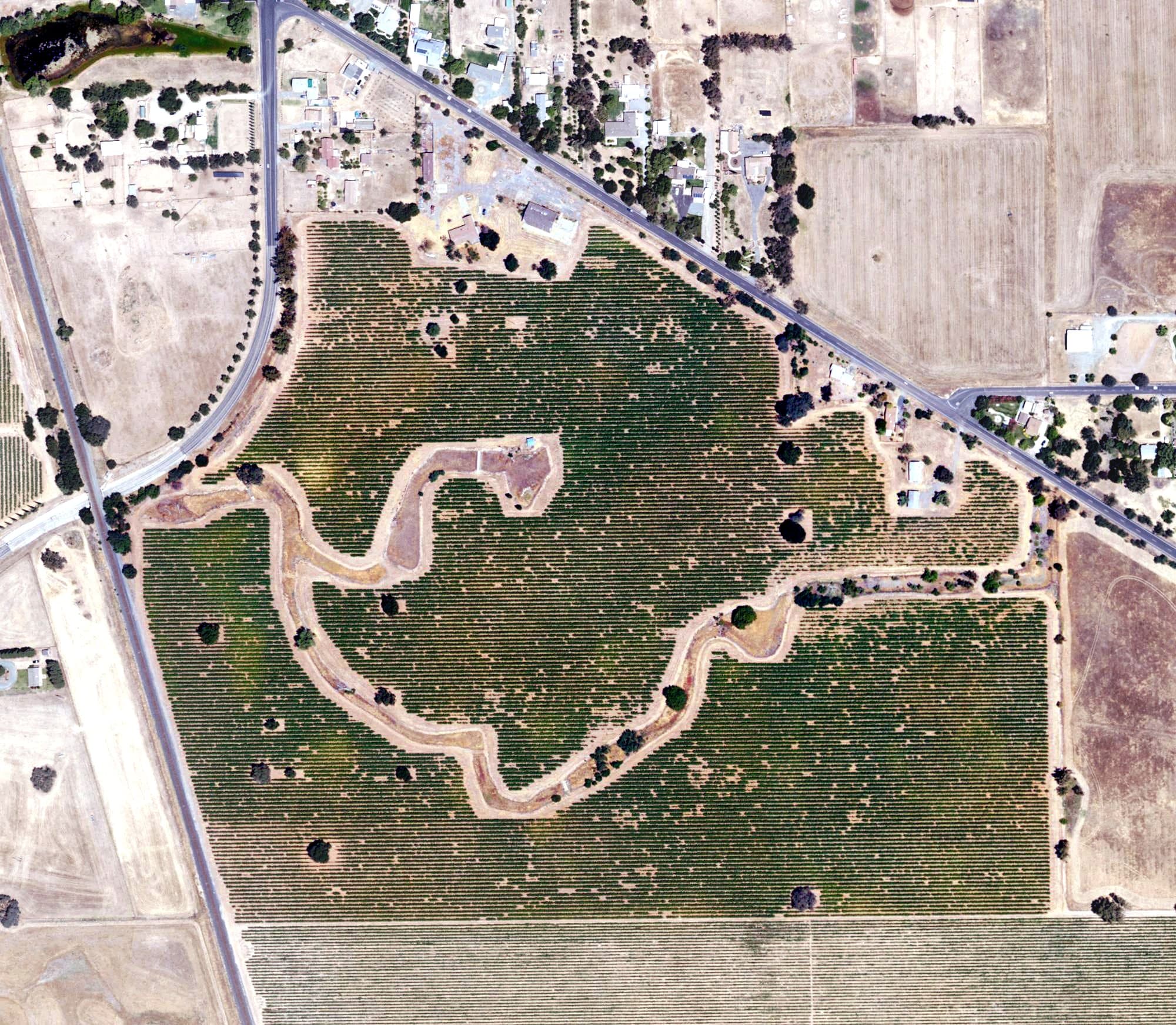 Aerial view of Forest Lake Golf Course, CA, with its hole routing marked