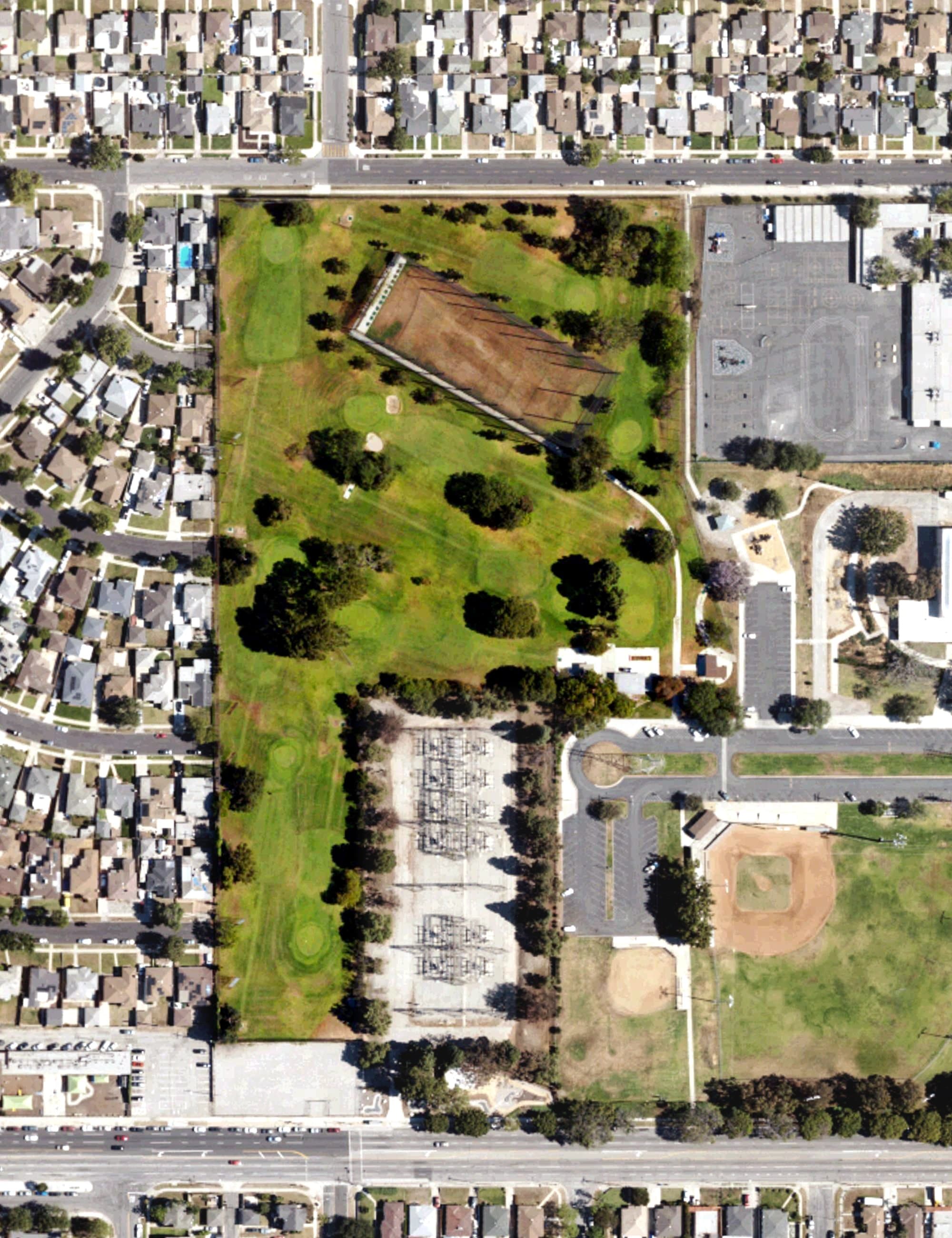 Aerial view of Maggie Hathaway Golf Course, CA, with its hole routing marked
