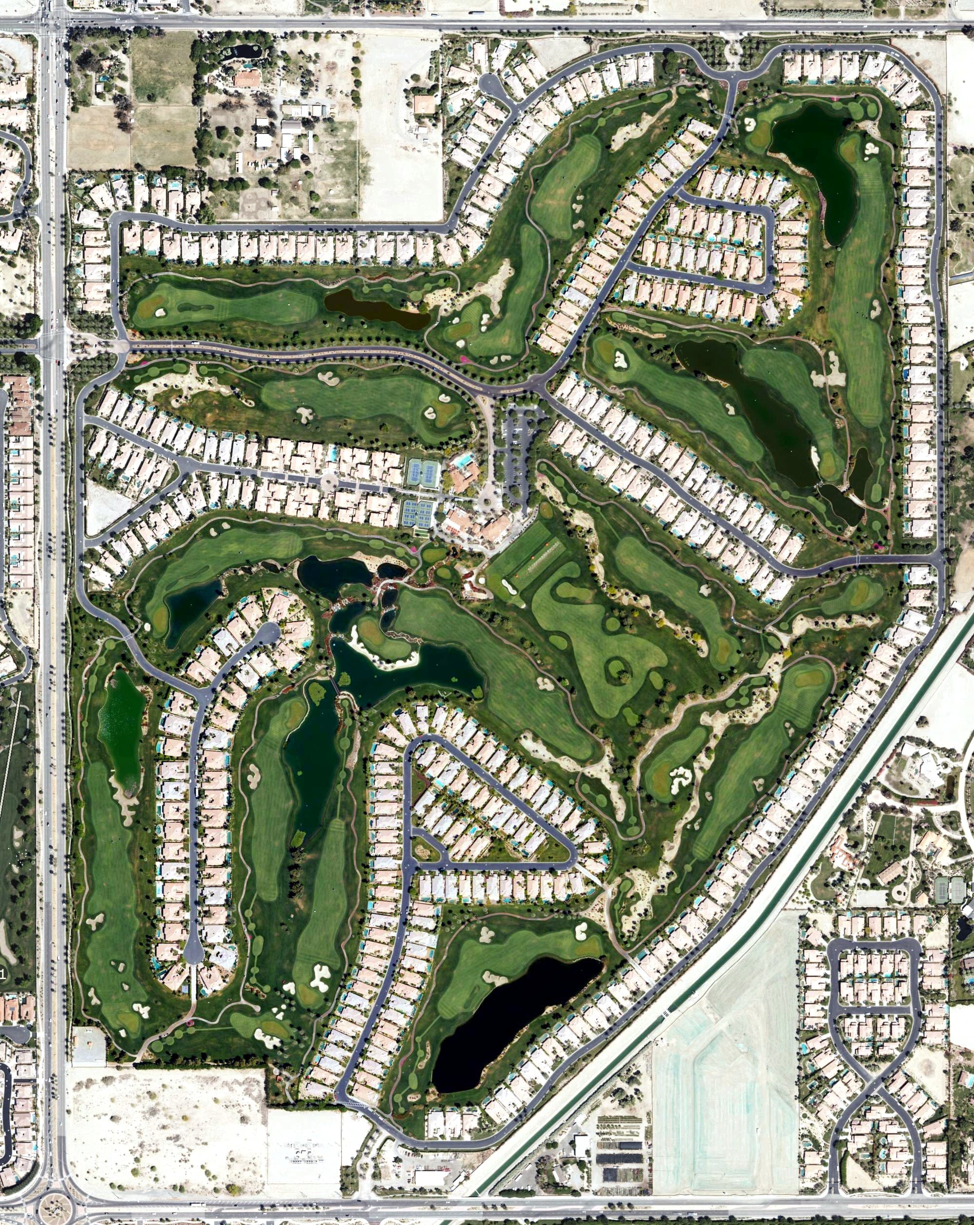 Aerial view of Mountain View Country Club, CA, with its hole routing marked