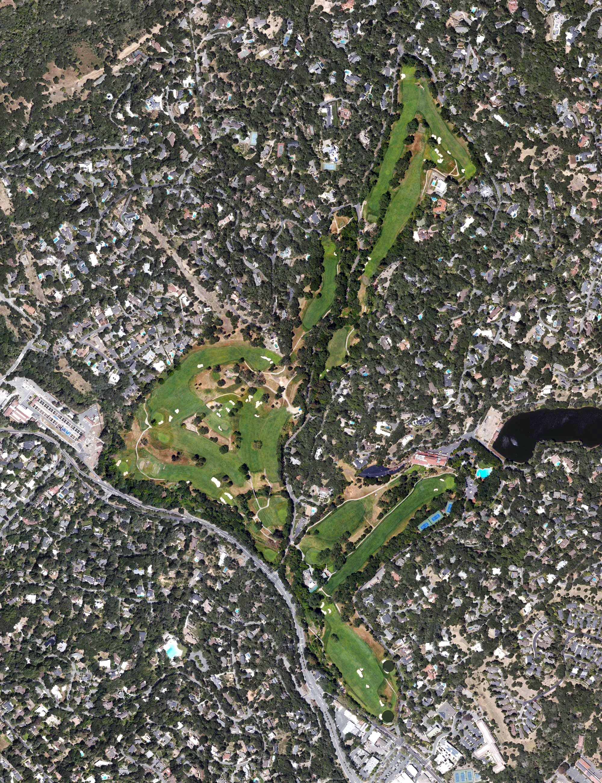 Aerial view of Orinda Country Club, CA, with its hole routing marked