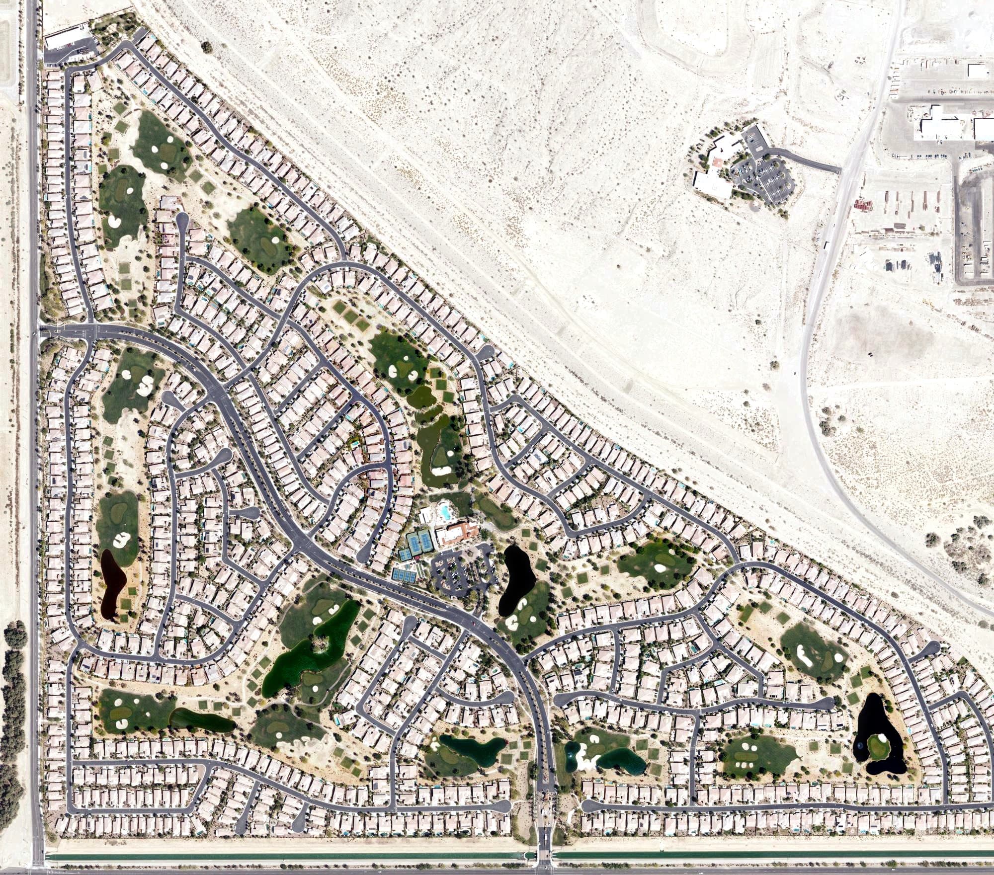 Aerial view of Shadow Hills Golf Club - North Course, CA, with its hole routing marked