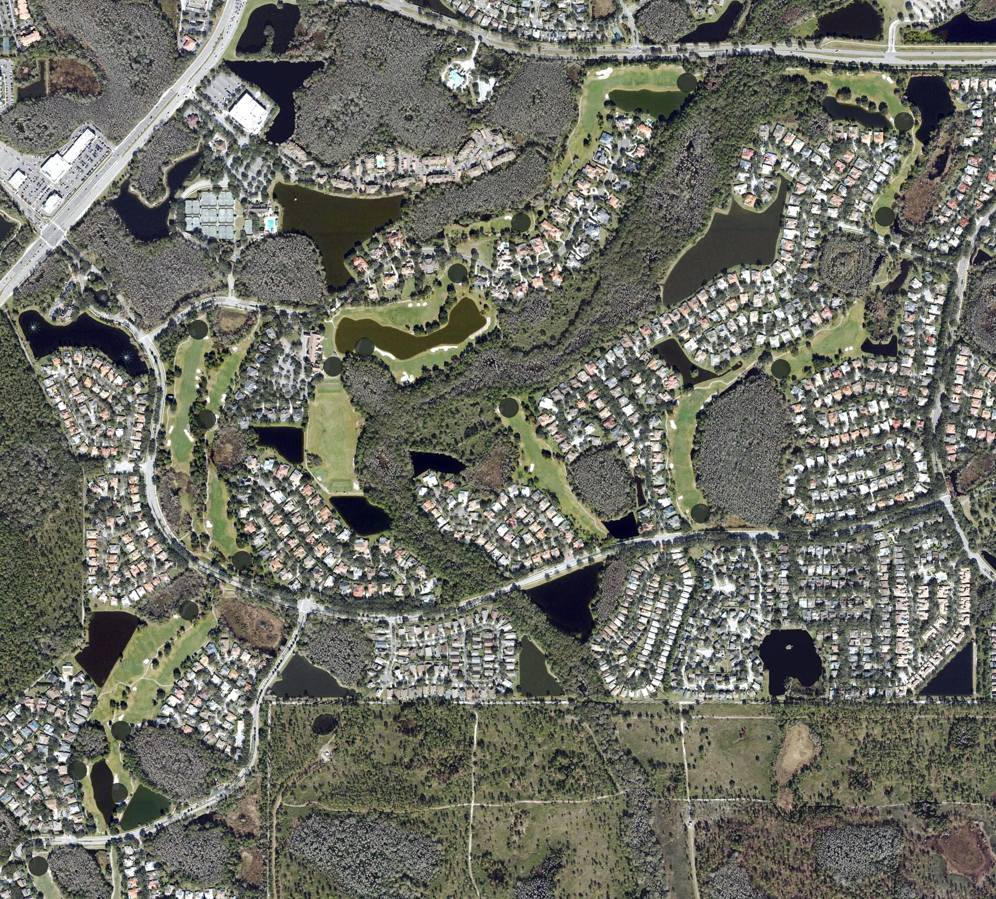 Aerial view of Hunter’s Green Country Club, FL, with its hole routing marked