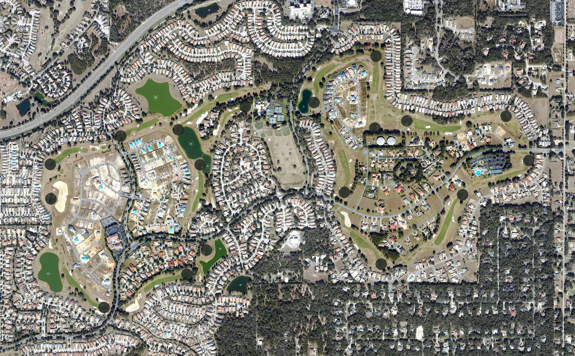 Aerial view of Skyview at Terra Vista, FL, with its hole routing marked