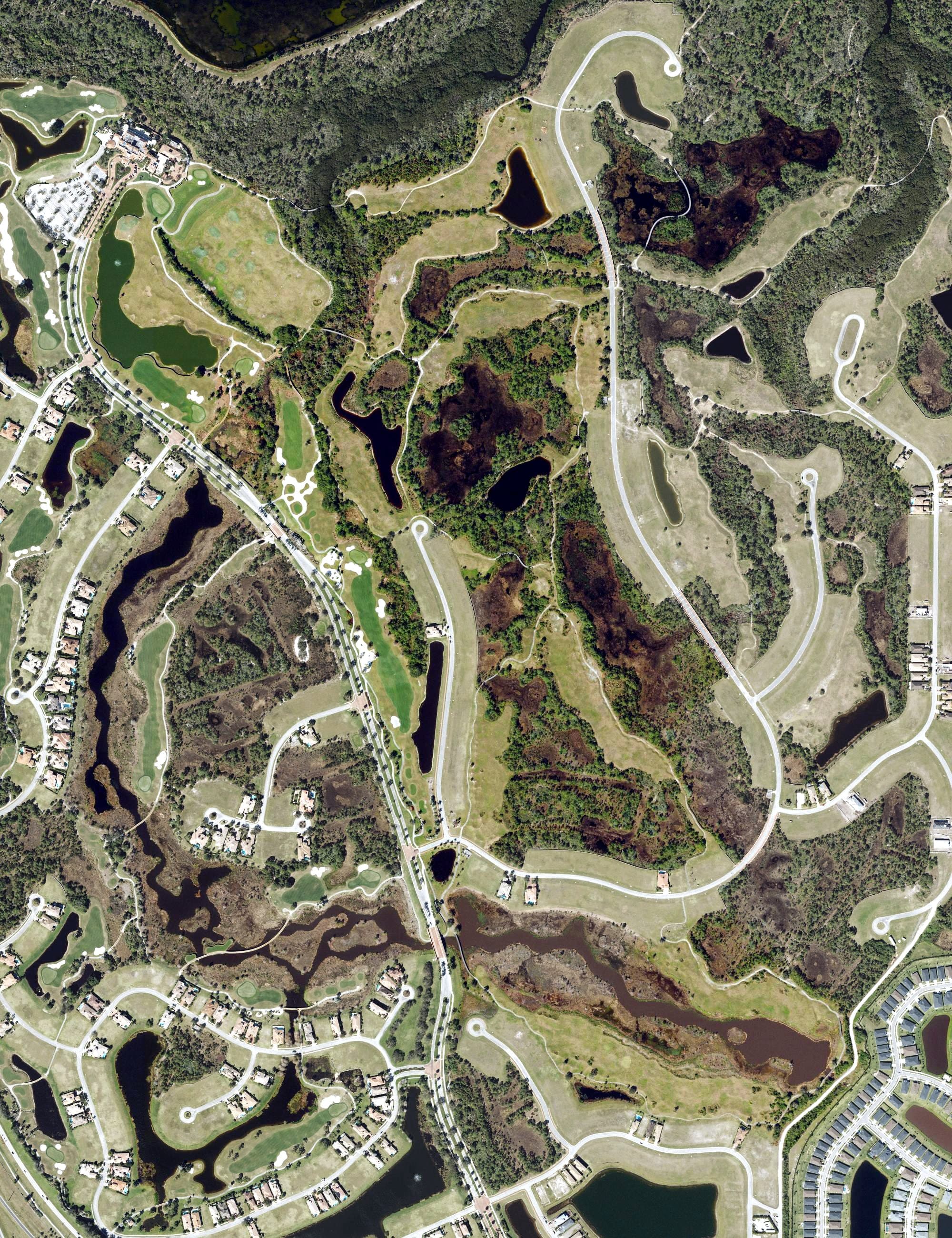 Aerial view of Tesero Golf Club, FL, with its hole routing marked