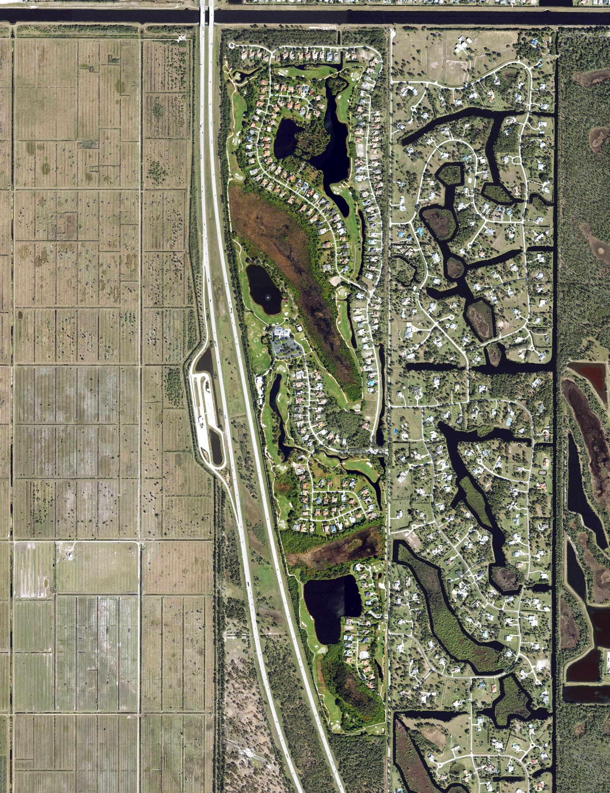 Aerial view of The Fox Club, FL, with its hole routing marked