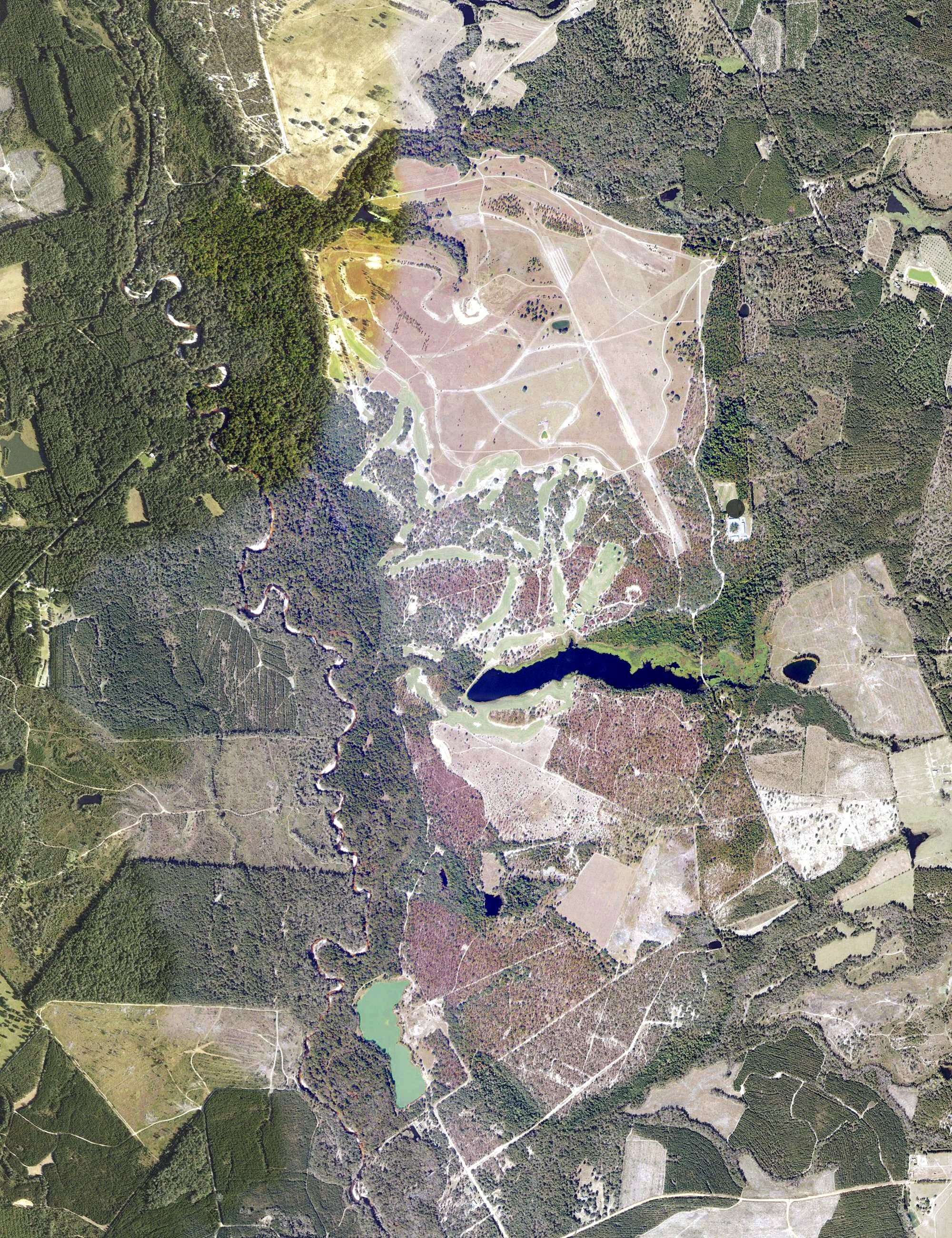 Aerial view of Ohoopee Match Club, GA, with its hole routing marked