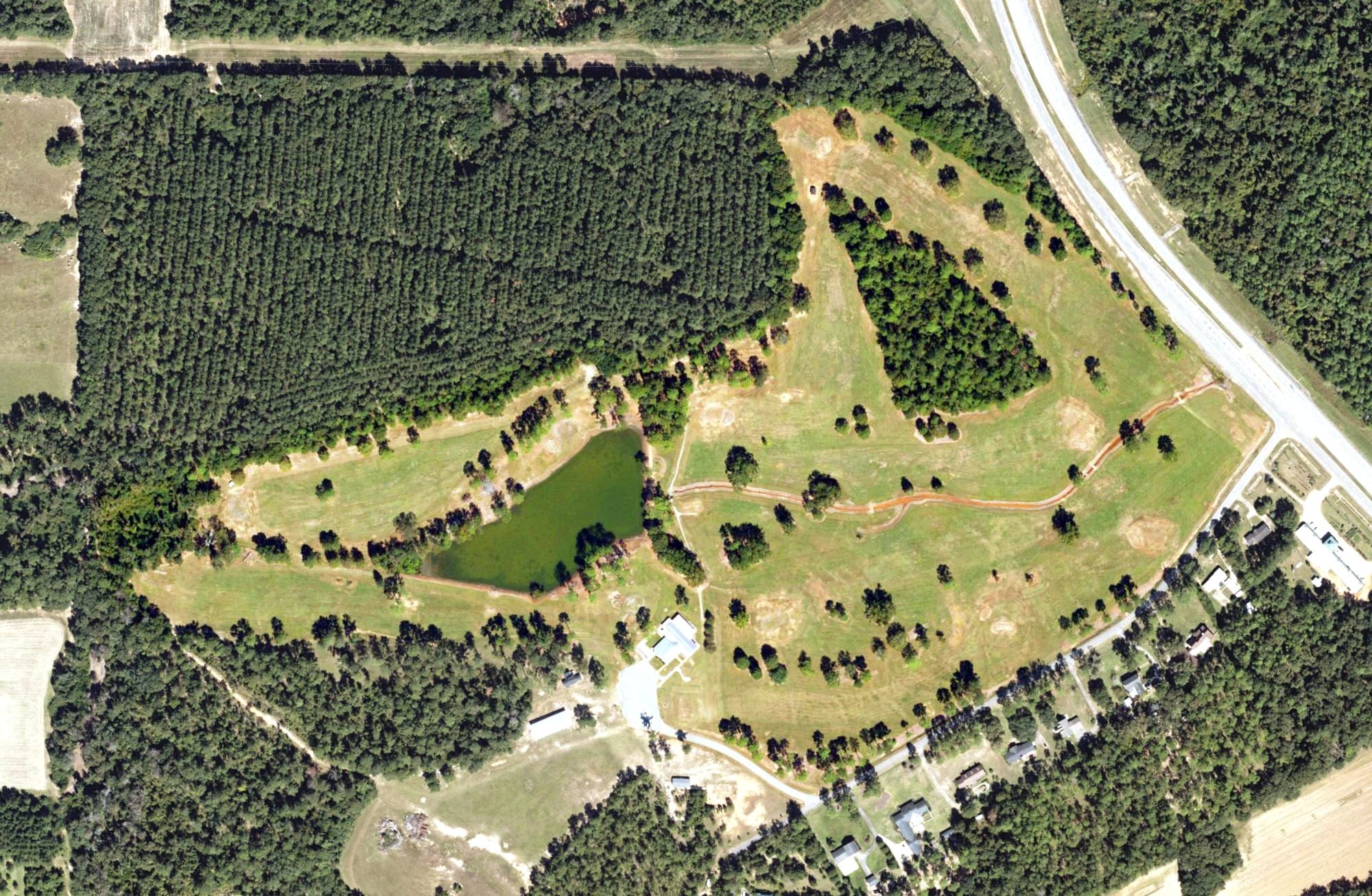 Aerial view of Town and Country Club, GA, with its hole routing marked