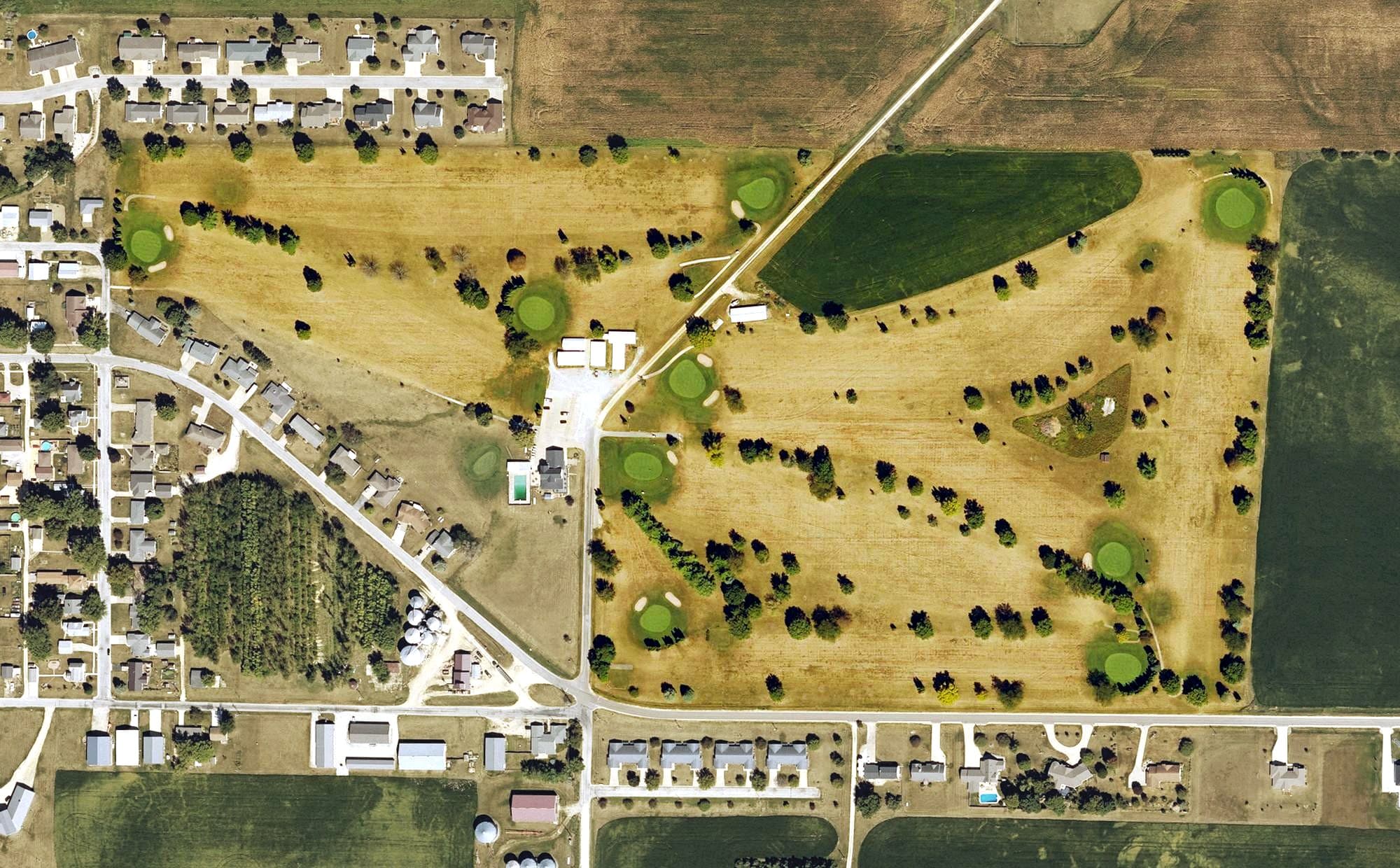 Aerial view of 3/30 Golf & Country Club, IA, with its hole routing marked