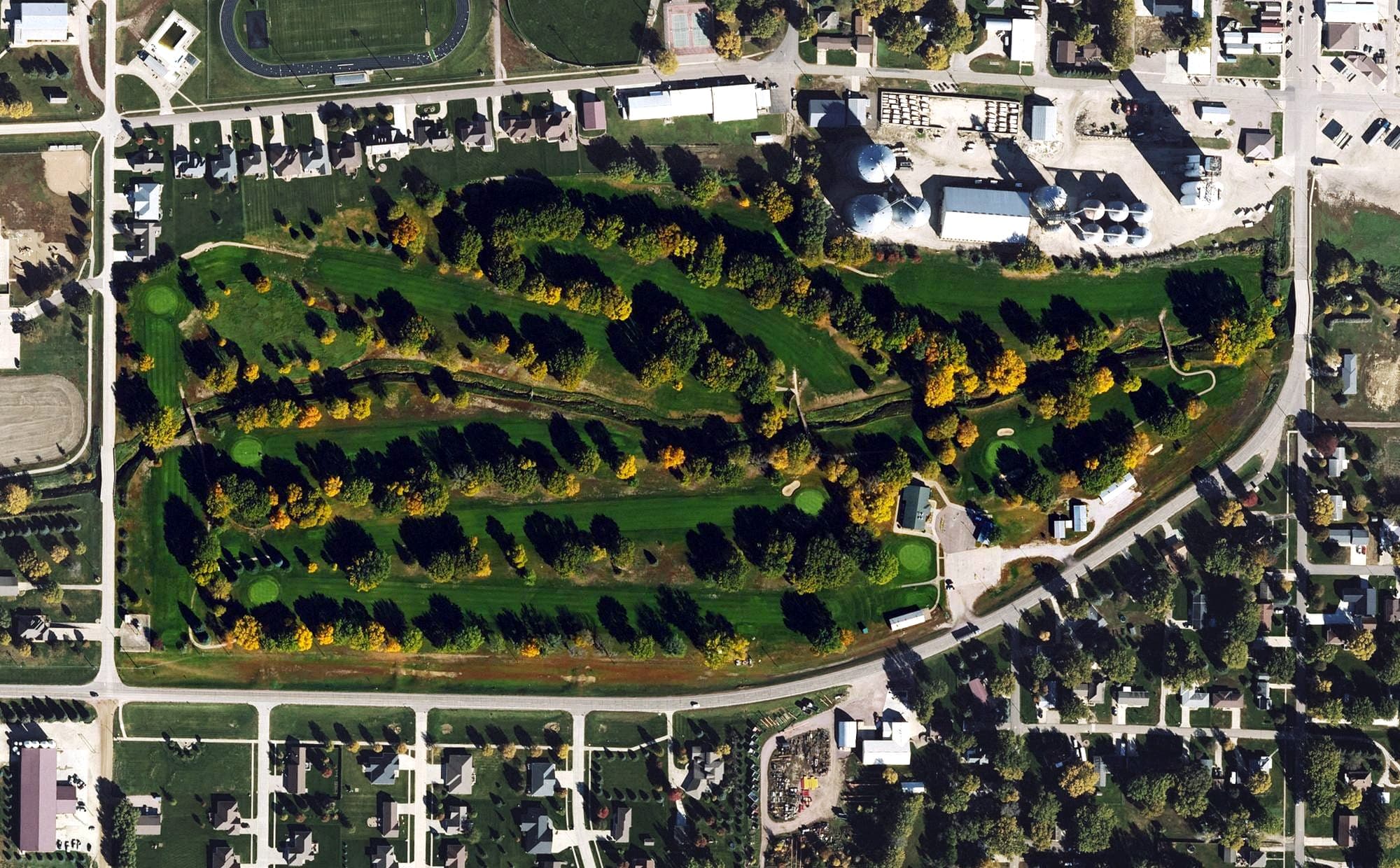 Aerial view of Brookside Golf Club, IA, with its hole routing marked
