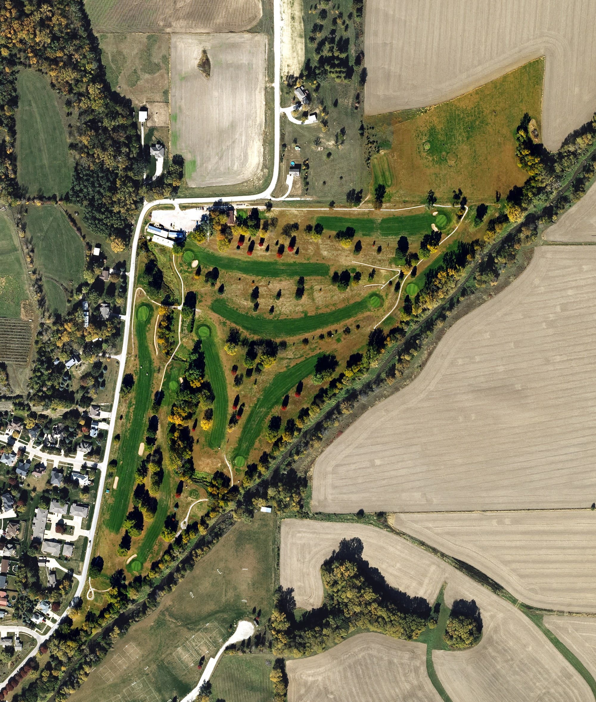 Aerial view of Glenwood Golf Course, IA, with its hole routing marked