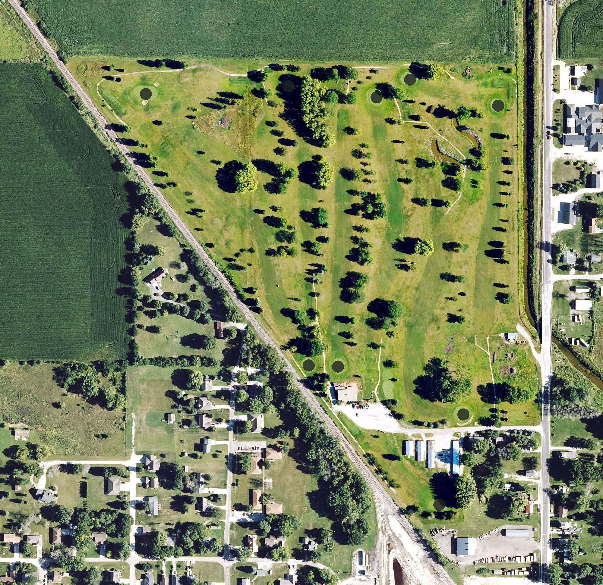 Aerial view of Jewell Golf and Country Club, IA, with its hole routing marked