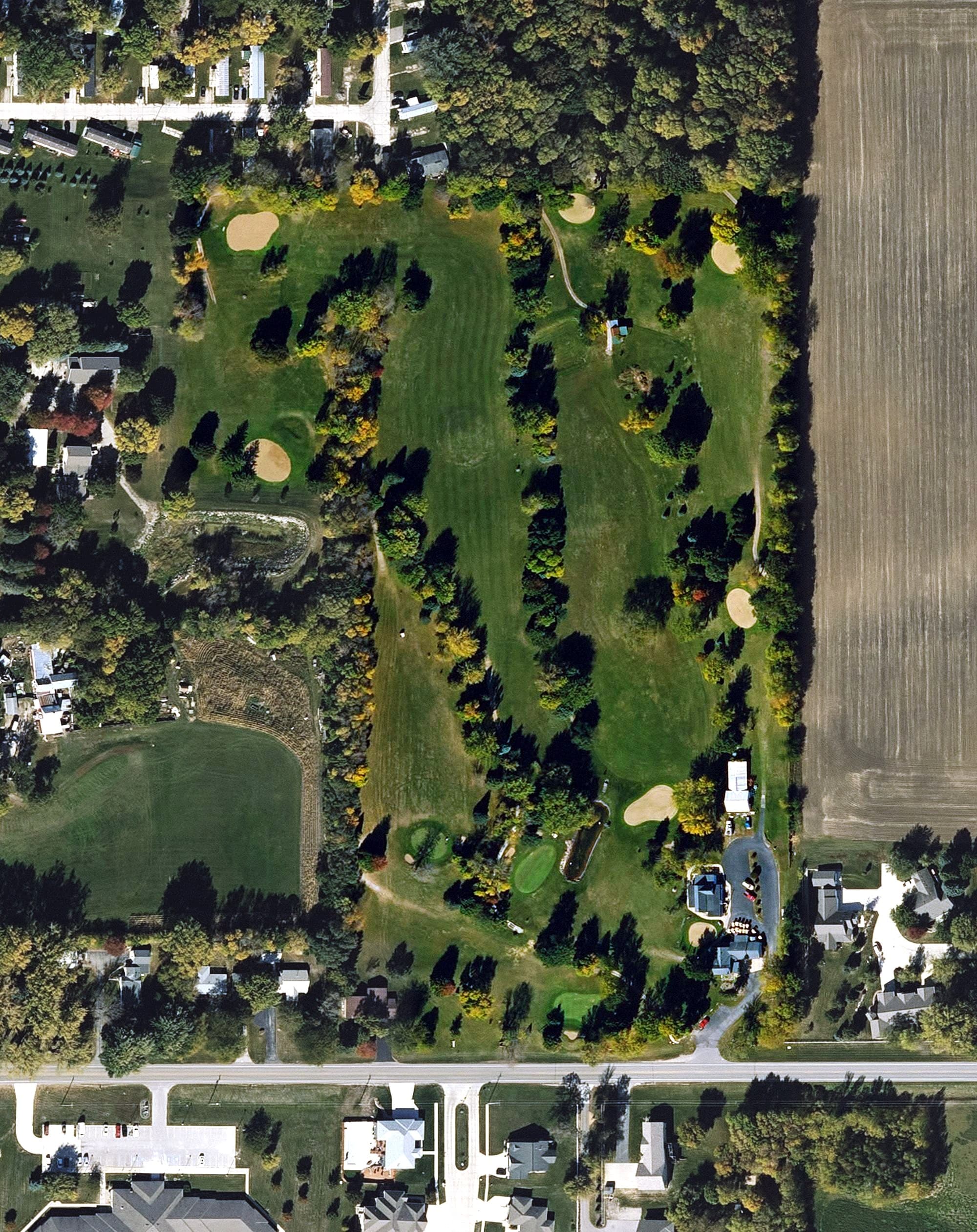 Aerial view of Oak Hills Golf Course, IA, with its hole routing marked