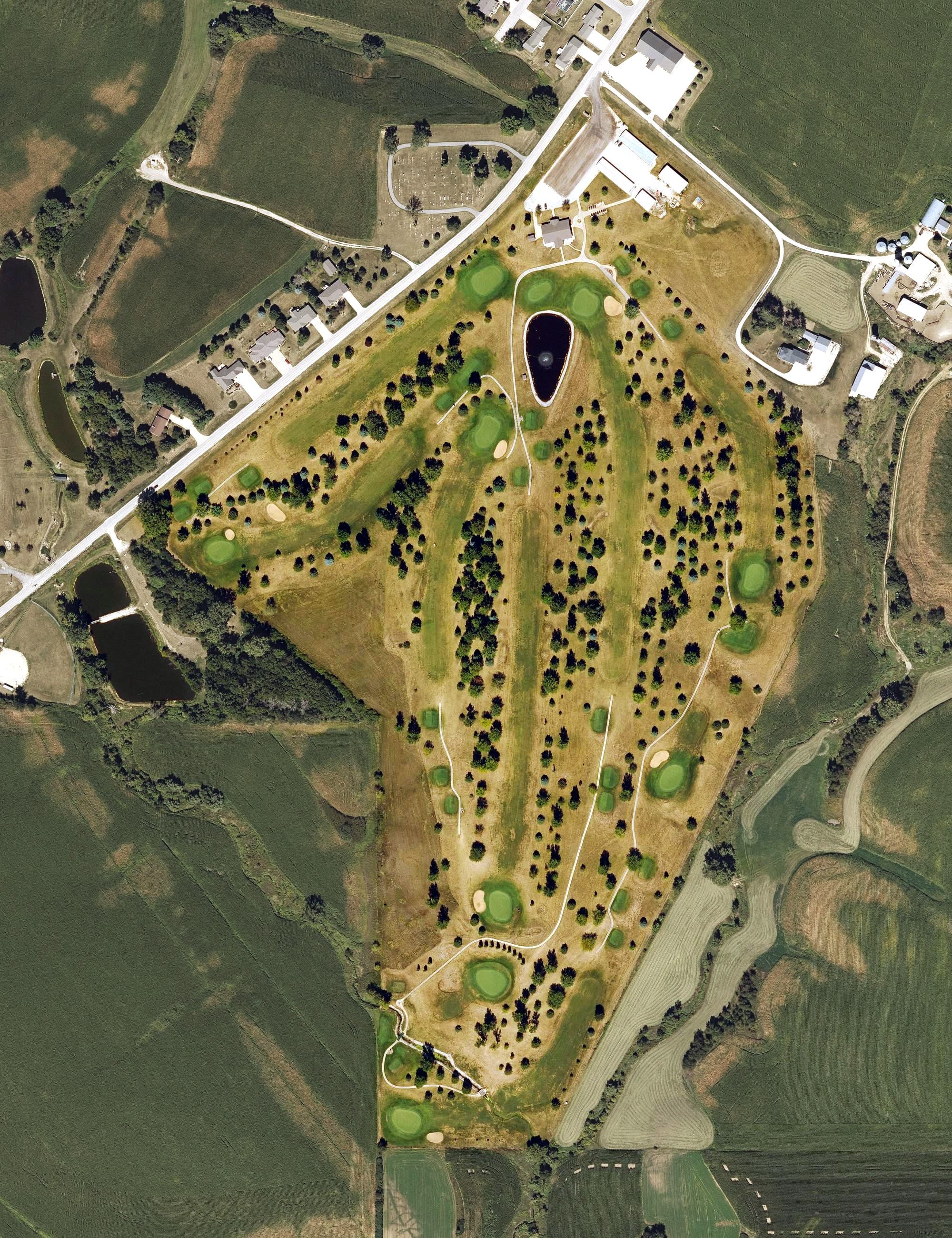 Aerial view of Silver Springs Golf Club, IA, with its hole routing marked