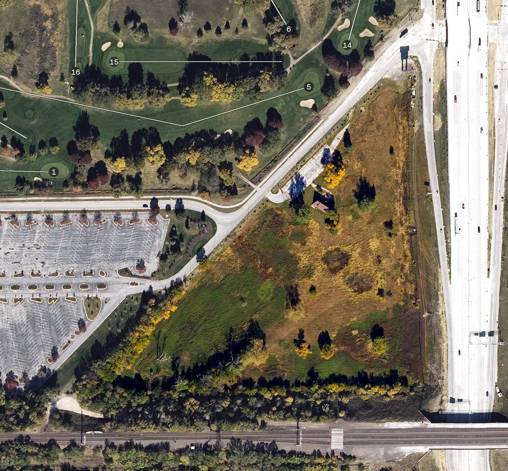 Aerial view of Westwood Golf Course (9-hole), IA, with its hole routing marked