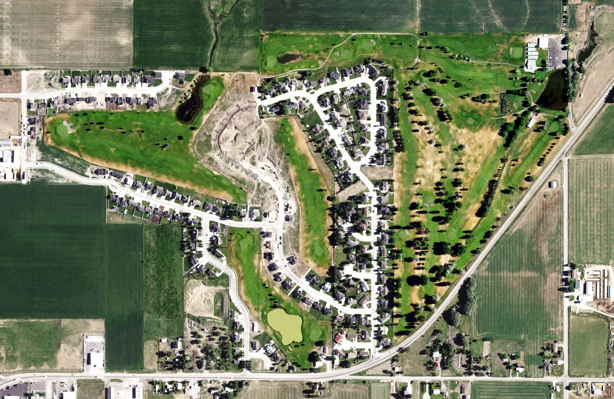 Aerial view of Preston Golf and Country Club, ID, with its hole routing marked