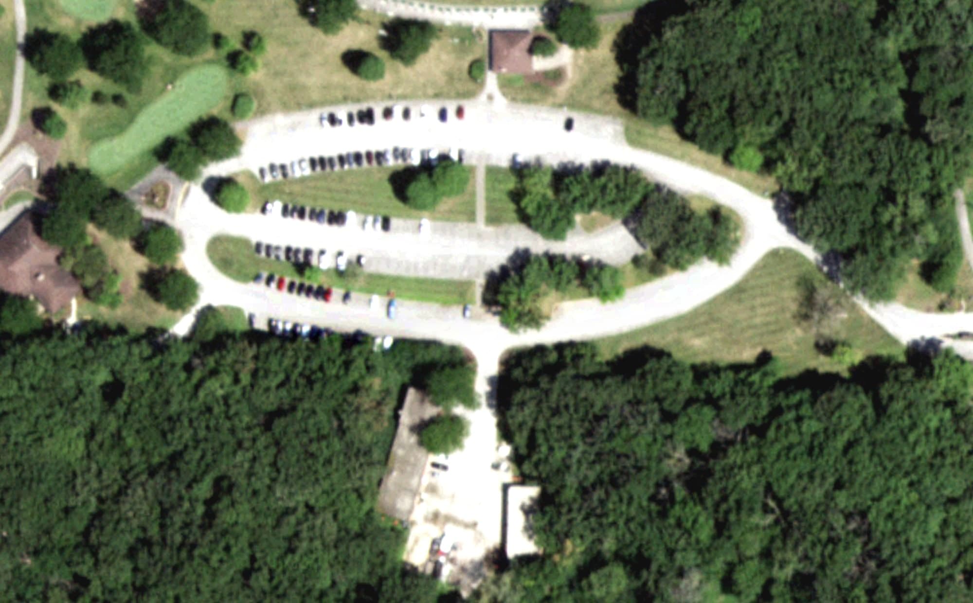 Aerial view of George W. Dunne National Driving Range, IL, with its hole routing marked