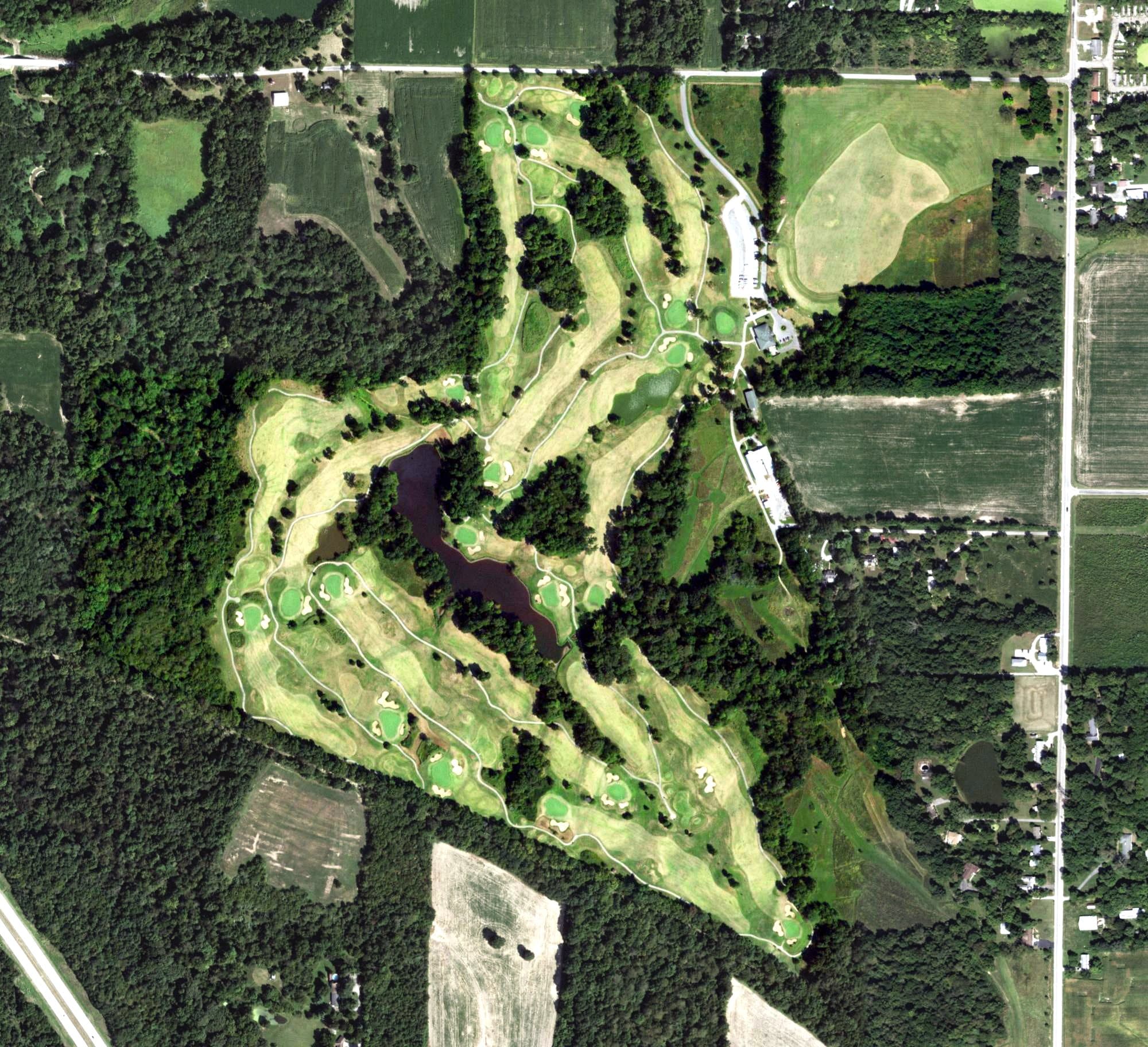Aerial view of Hickory Ridge Golf Course, IL, with its hole routing marked