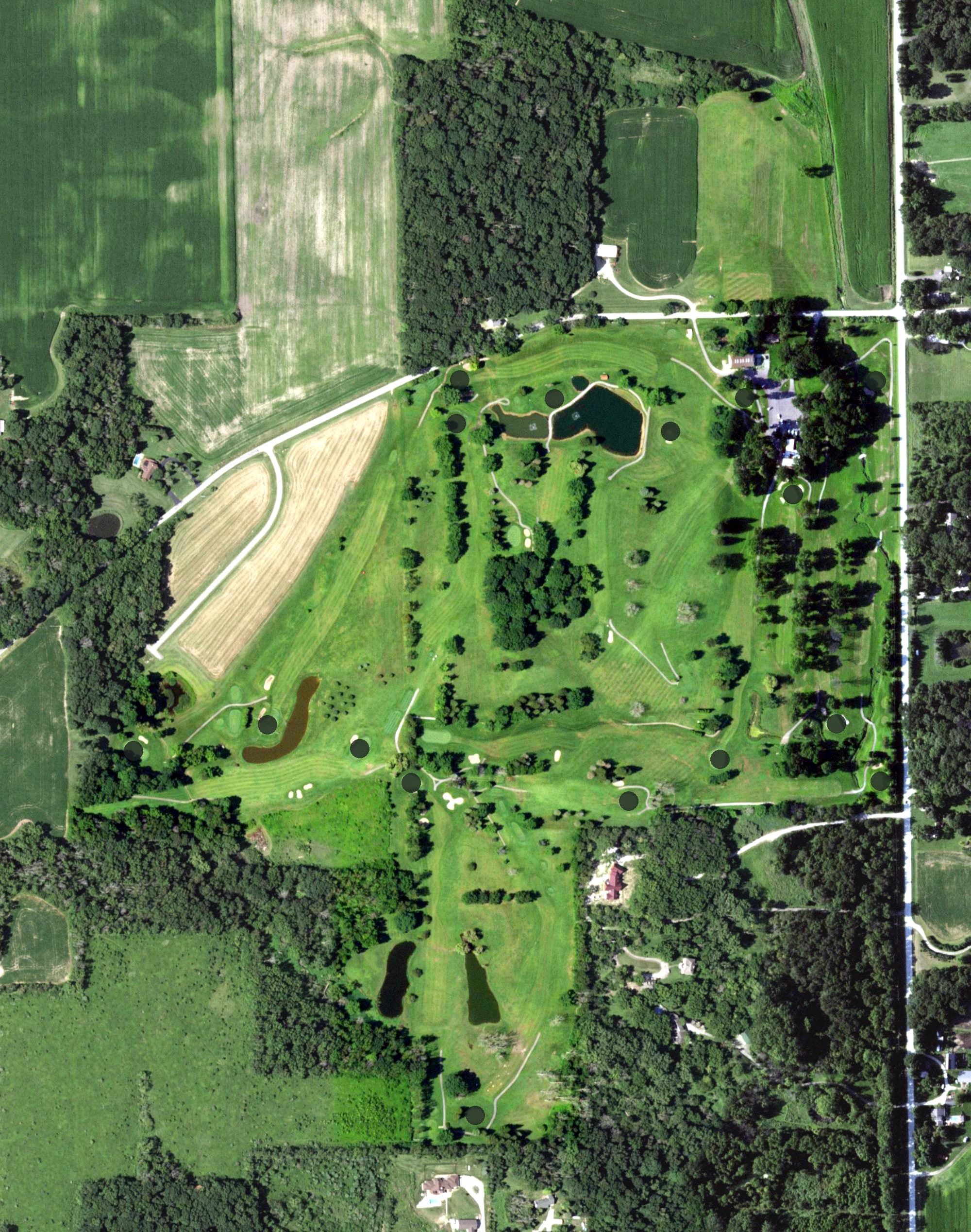 Aerial view of Minne Monesse Golf Club, IL, with its hole routing marked