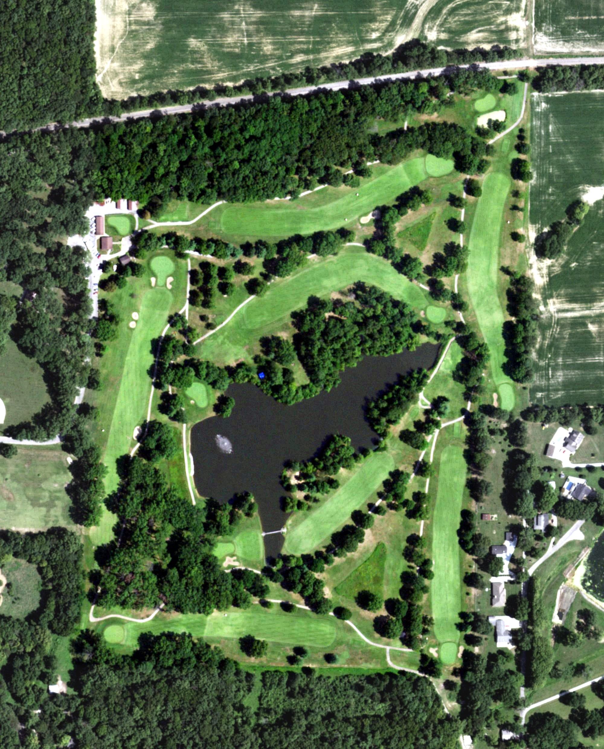 Aerial view of Nashville Golf Course, IL, with its hole routing marked