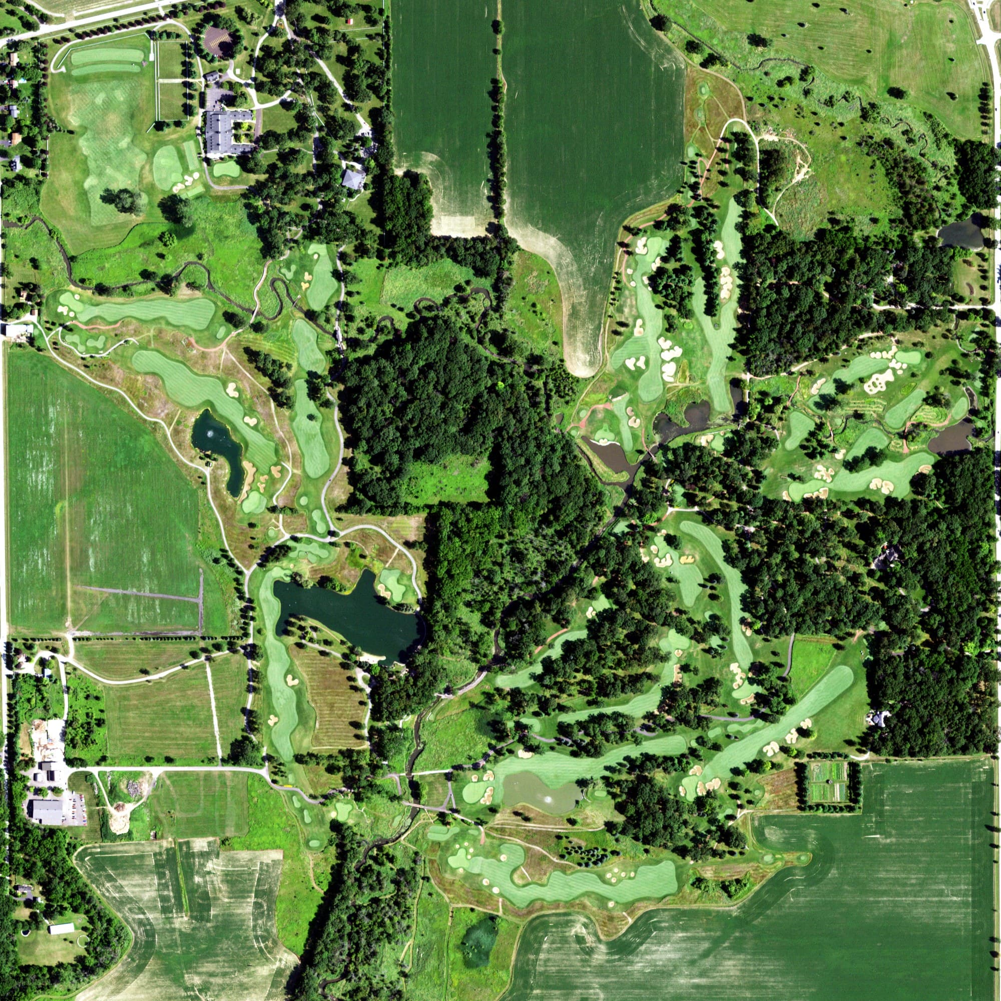 Aerial view of Rich Harvest Farms Golf Course, IL, with its hole routing marked