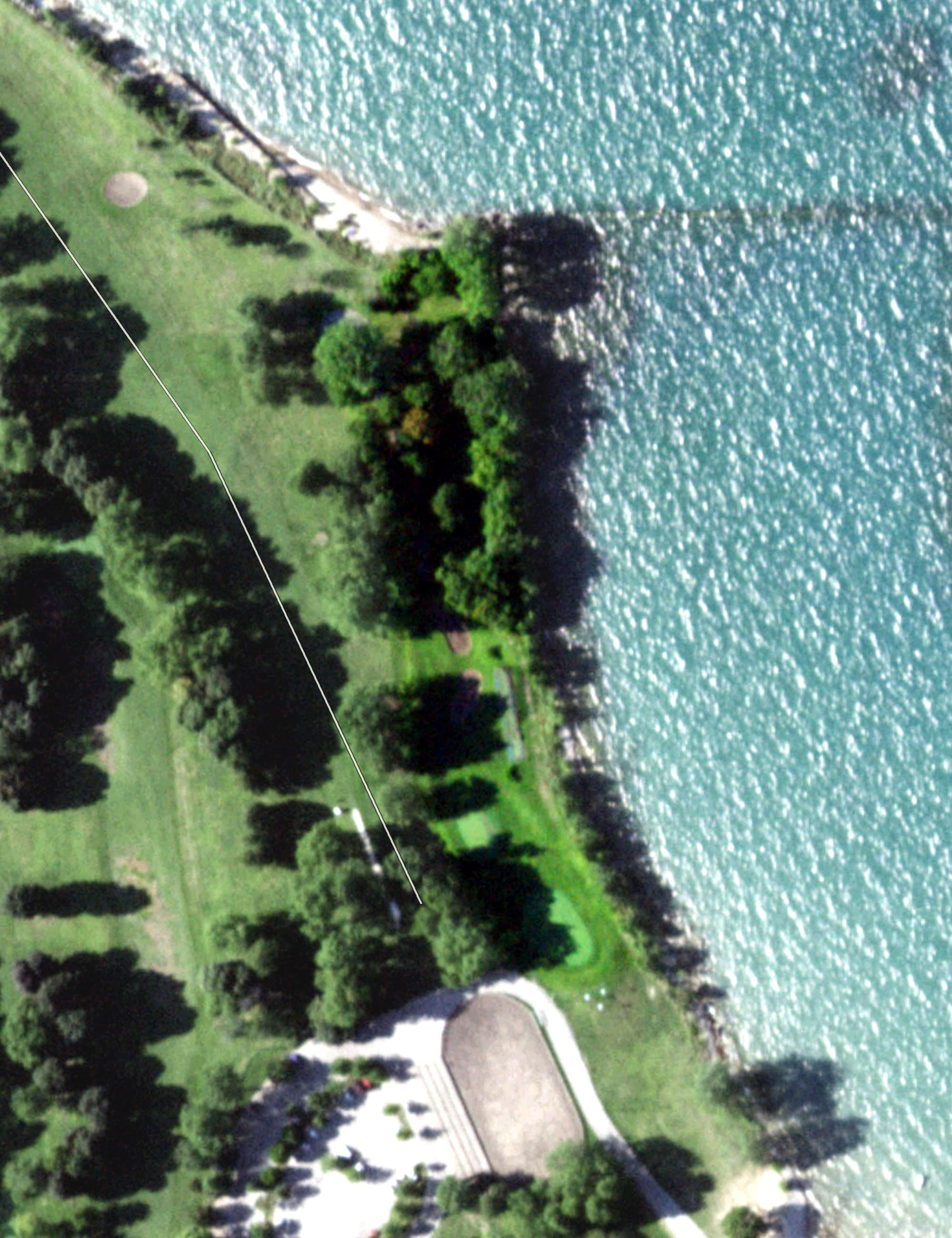 Aerial view of Southshore Golf Learning Center, IL, with its hole routing marked