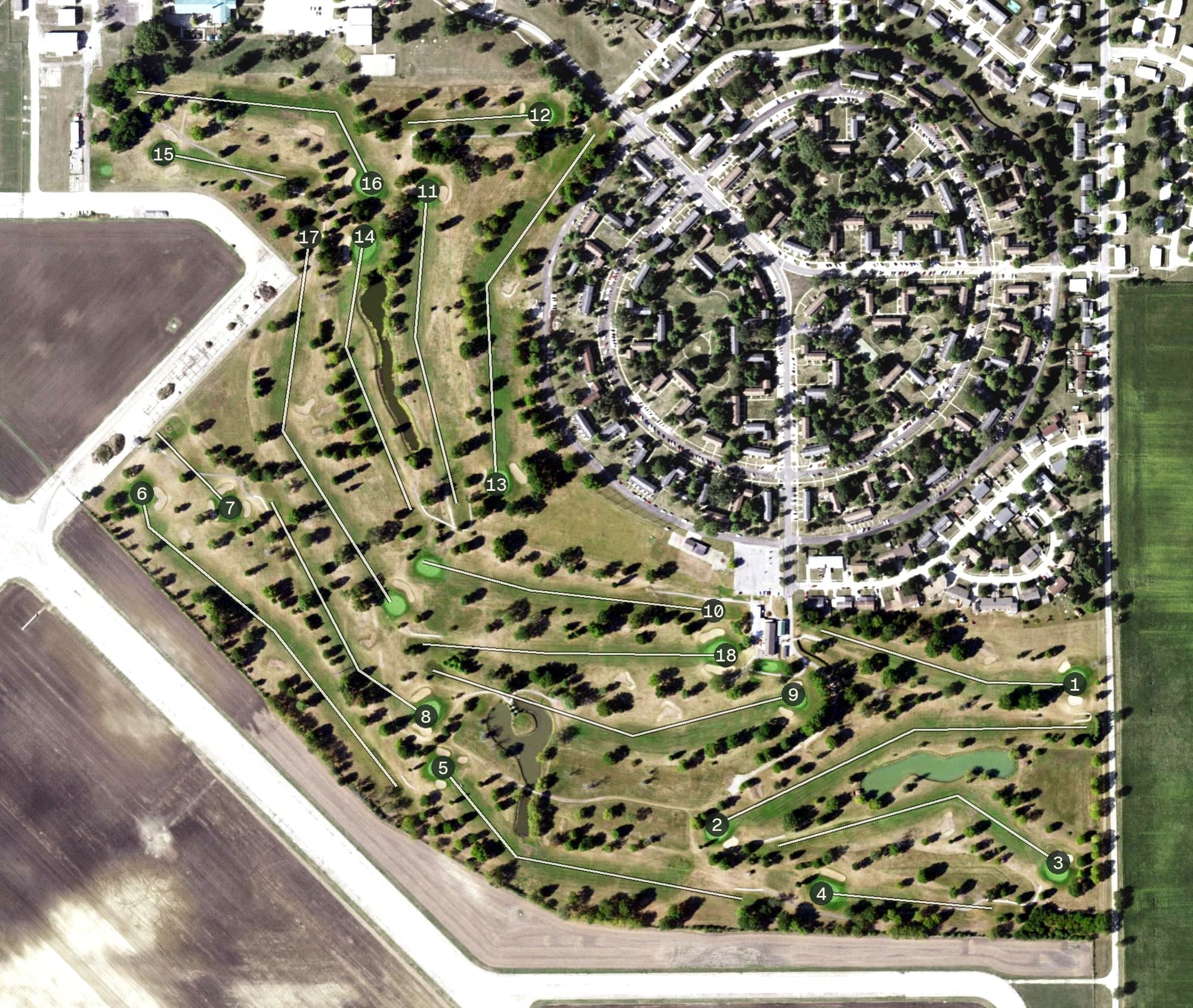 Aerial view of Willow Pond Golf Course, IL, with its hole routing marked