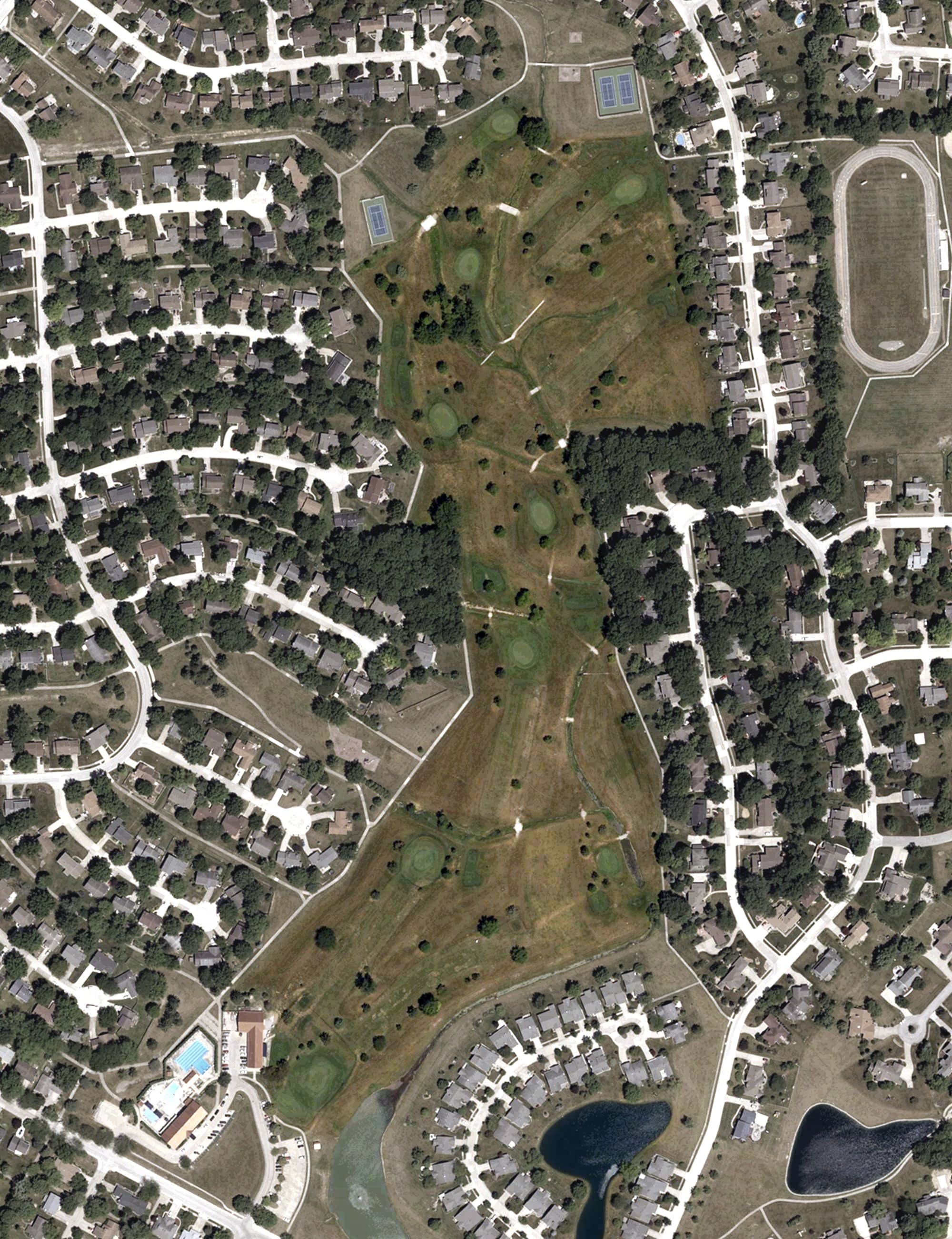 Aerial view of Arlington Park Golf Course, IN, with its hole routing marked