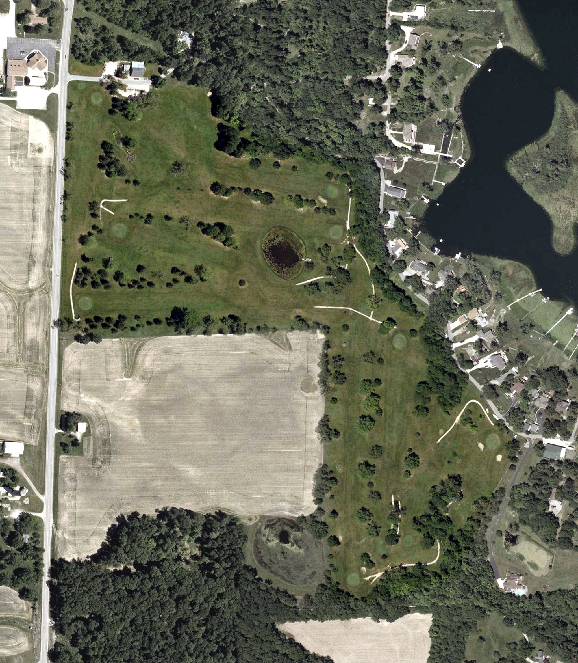 Aerial view of Crooked Lake Golf Club, IN, with its hole routing marked
