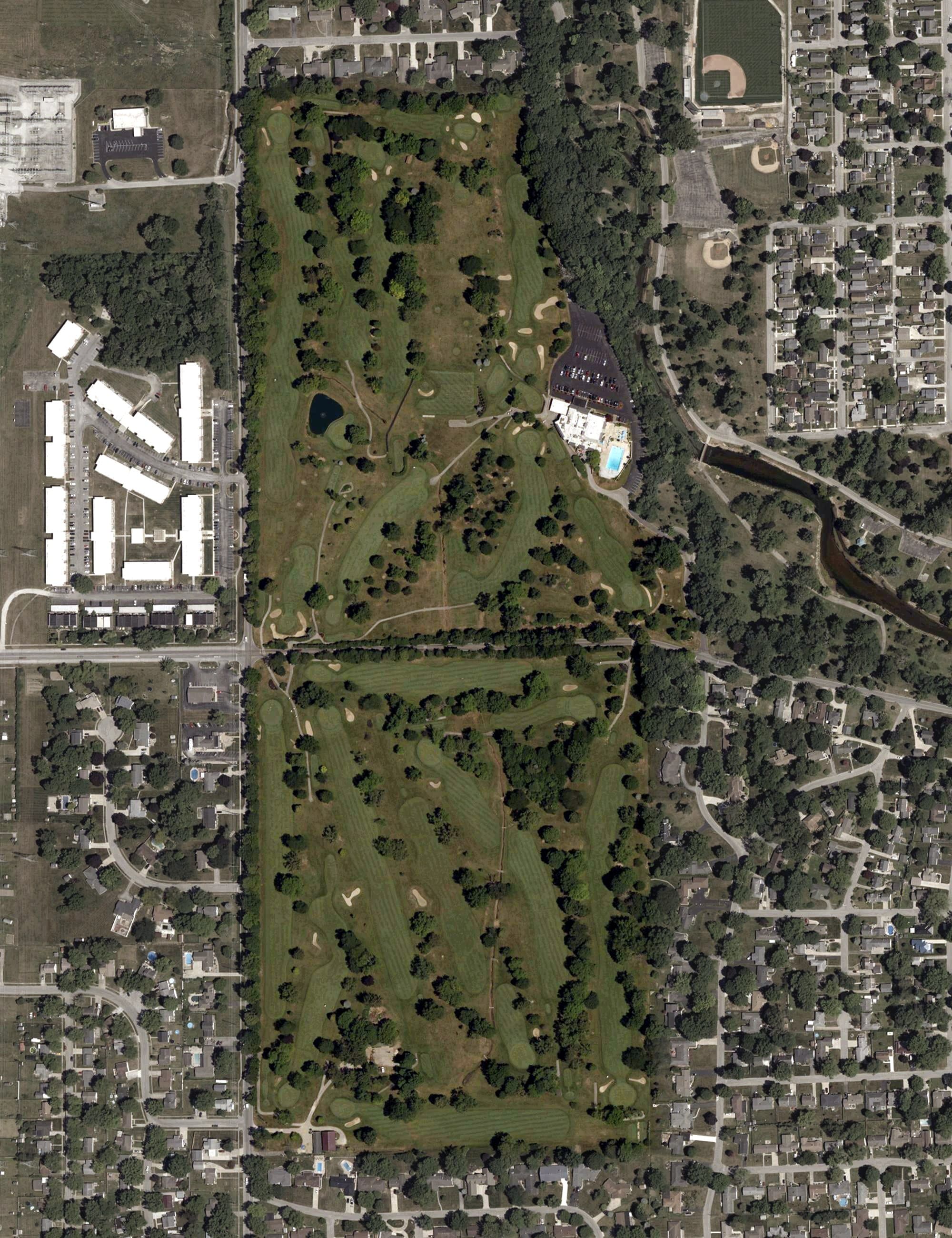 Aerial view of Kokomo Country Club, IN, with its hole routing marked