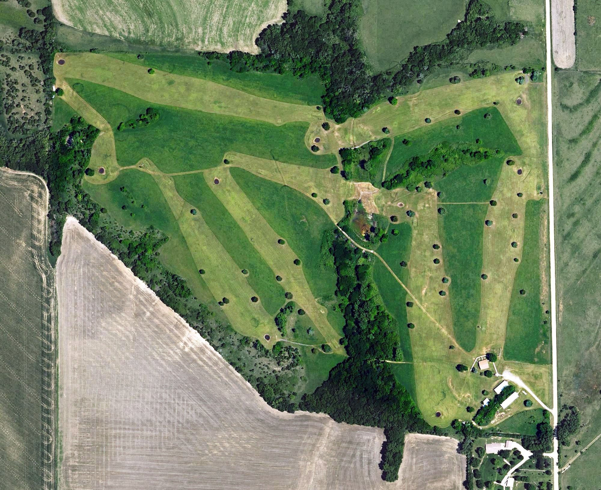 Aerial view of Clay Center Public Golf Course, KS, with its hole routing marked