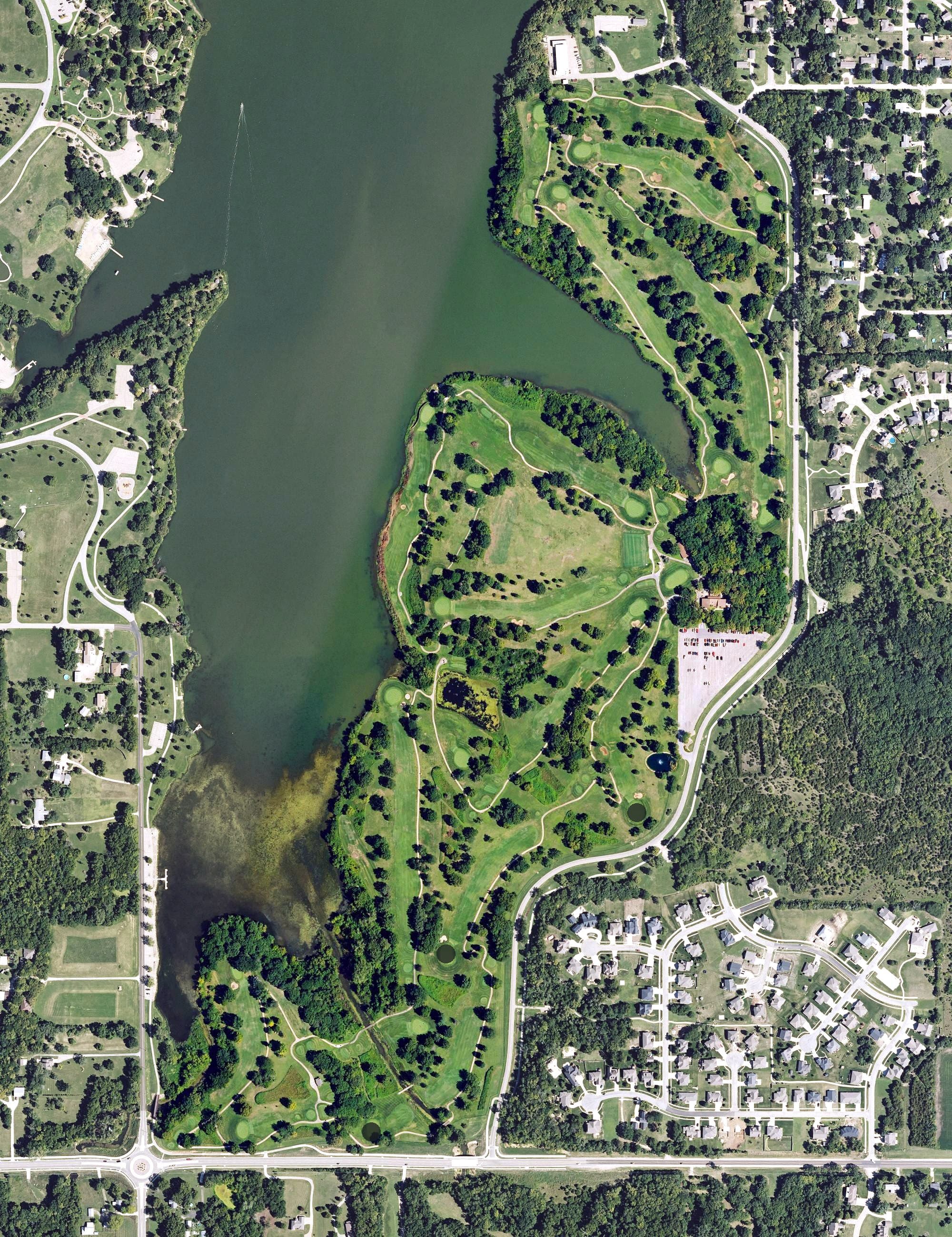 Aerial view of Lake Shawnee Golf Course, KS, with its hole routing marked