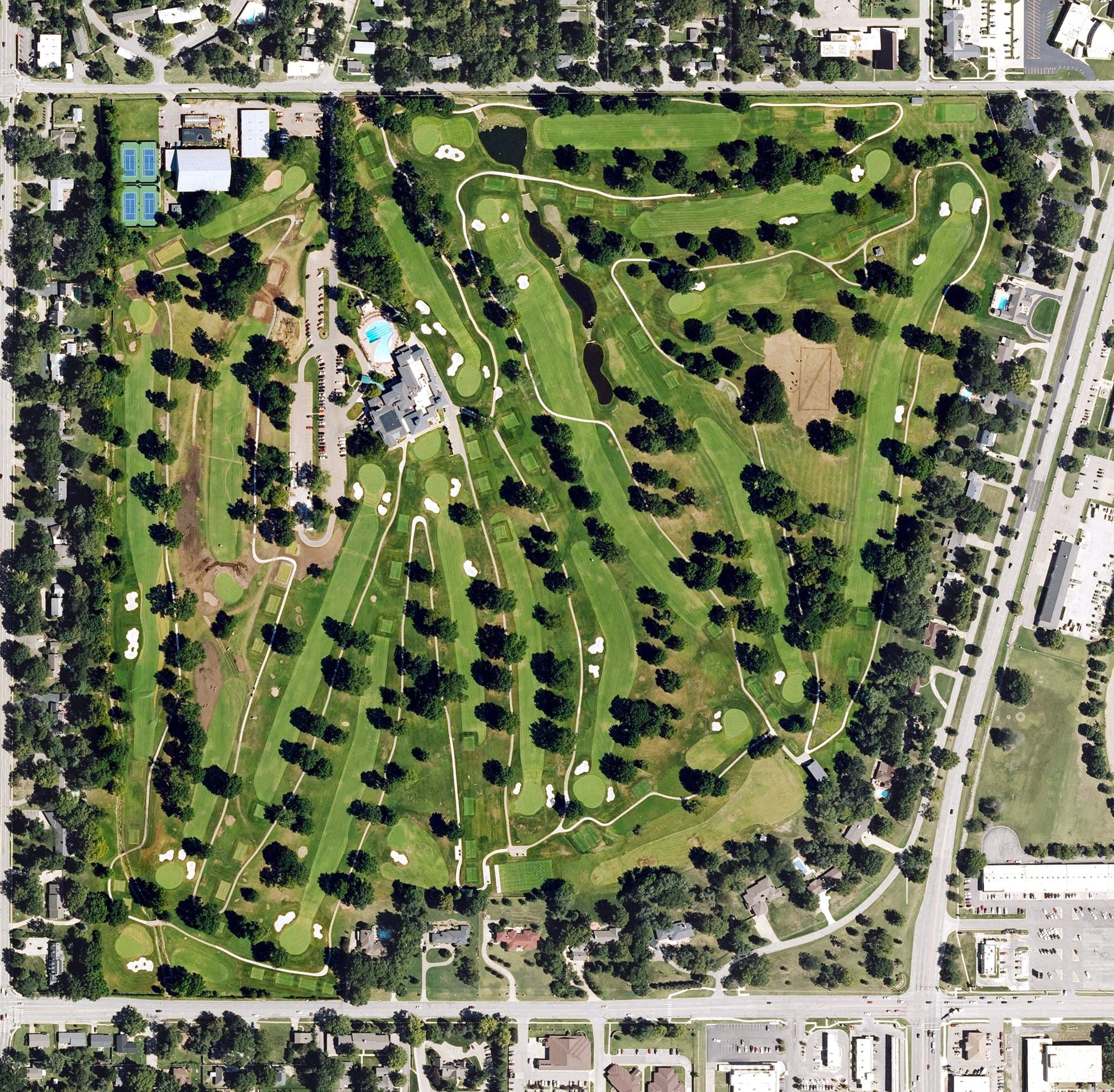 Aerial view of Topeka Country Club, KS, with its hole routing marked