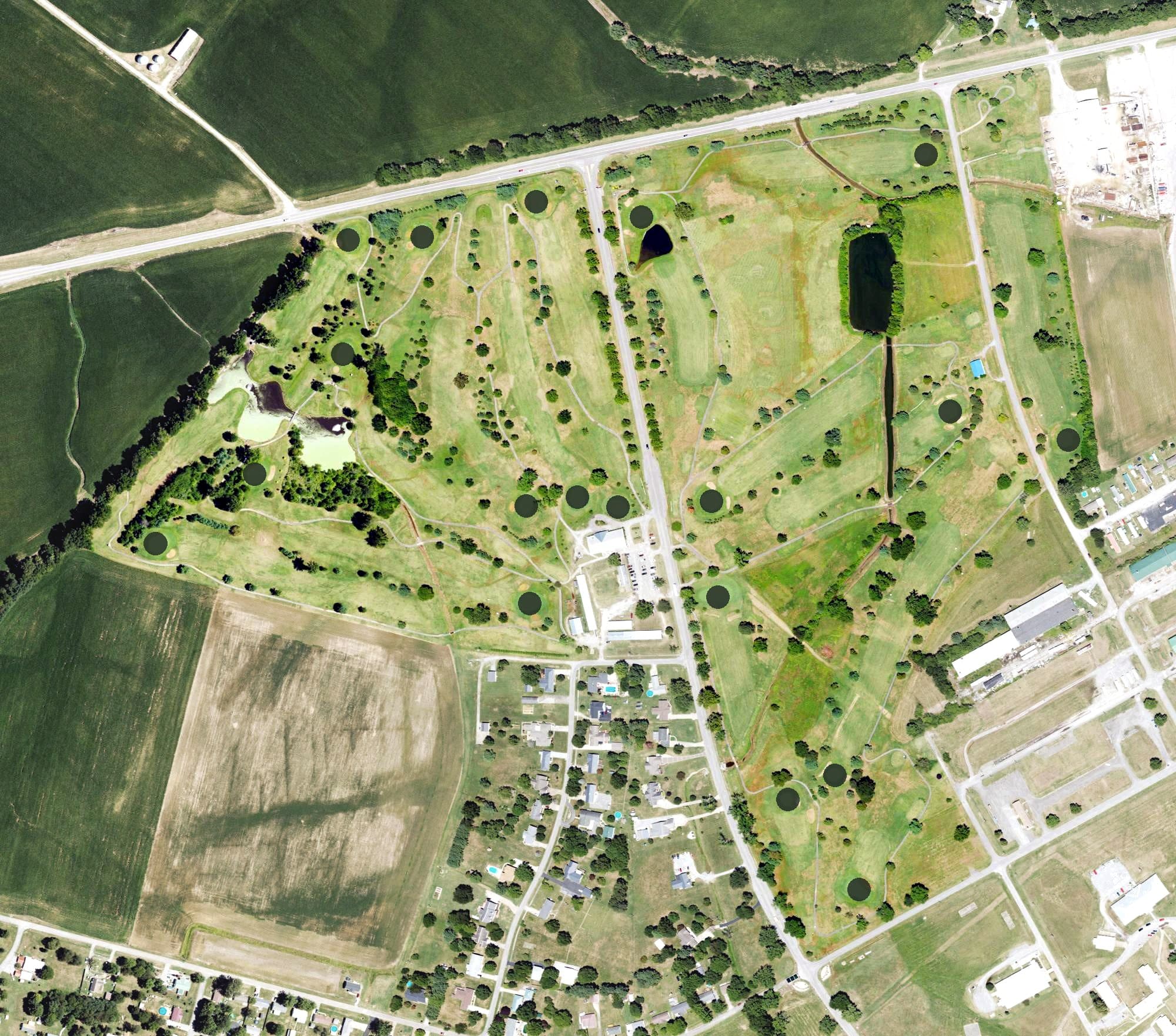 Aerial view of Breckinridge Golf Course, KY, with its hole routing marked